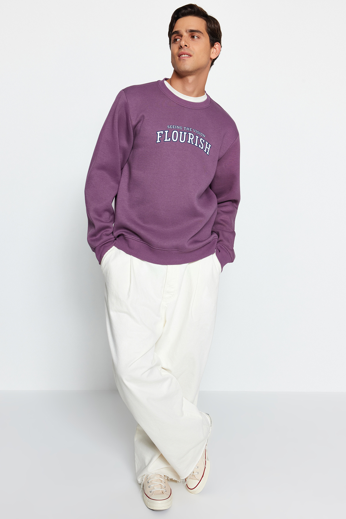 Trendyolmilla  Lila Regular/Normal Kesim Yazı Baskılı İçi Polar/Sıcak Tutan Sweatshirt TMNAW24SW00188 - Görsel 5