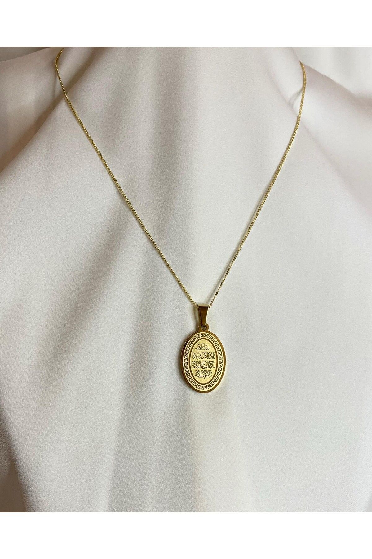 Liora Tak Aksesuar Steel Necklace Gold colored Casual Trendyol