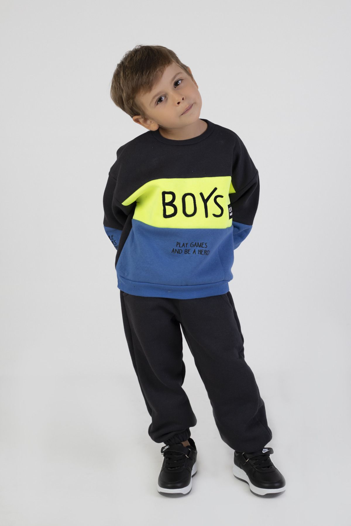 Boys shop knitted tracksuit
