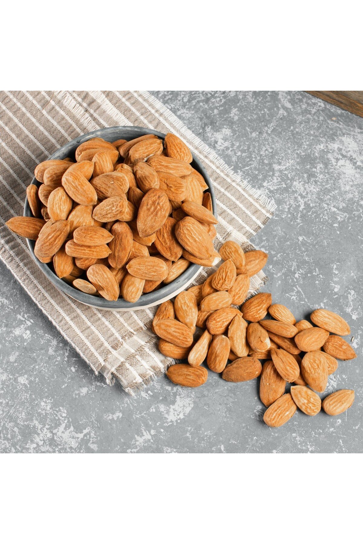 TicaretDenizi Badem İçi Çiğ Datça Yerli Doğal Duble Tuzsuz Jumbo Boy Lüx 1.3 Kg