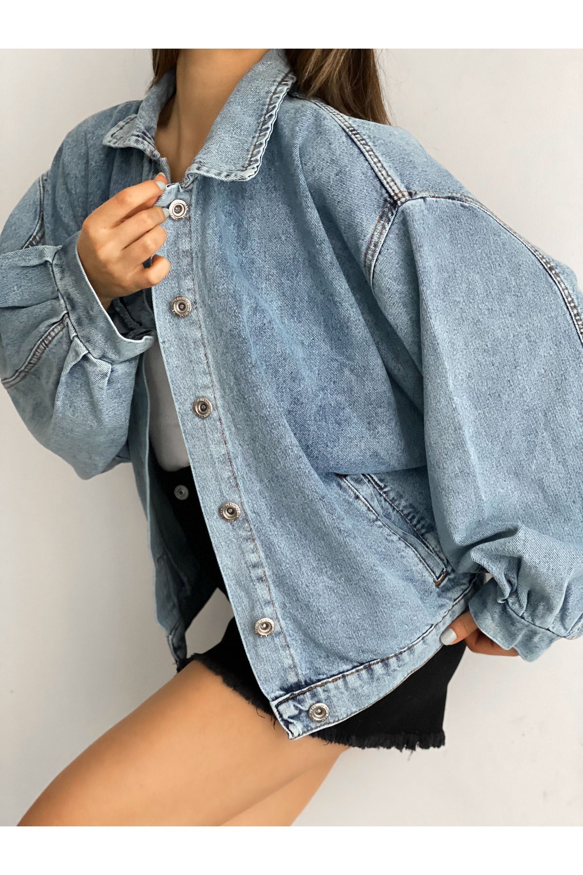 Kadın Balon Kol Oversize Çift Cepli Denim Ceket Kar Yıkamalı Mavi
