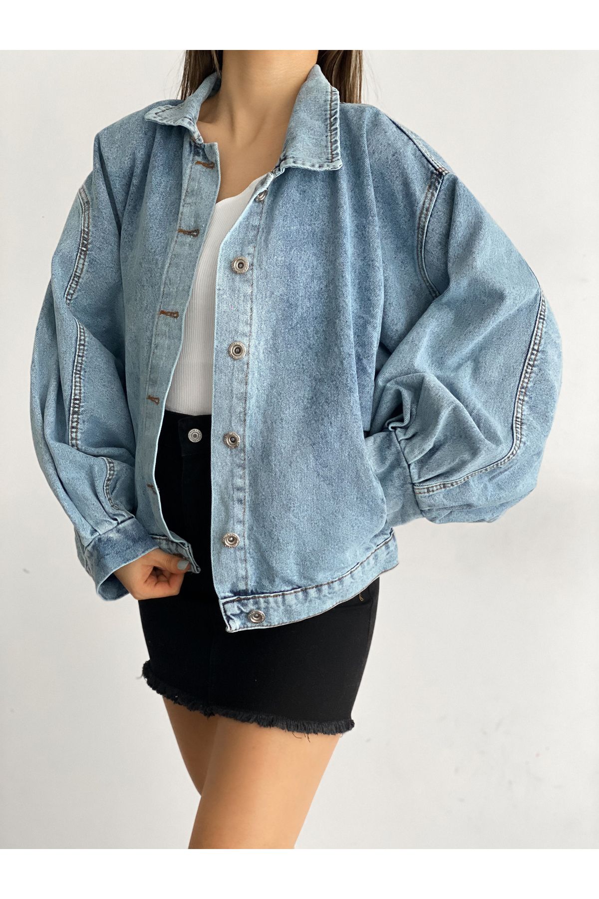 Kadın Balon Kol Oversize Çift Cepli Denim Ceket Kar Yıkamalı Mavi