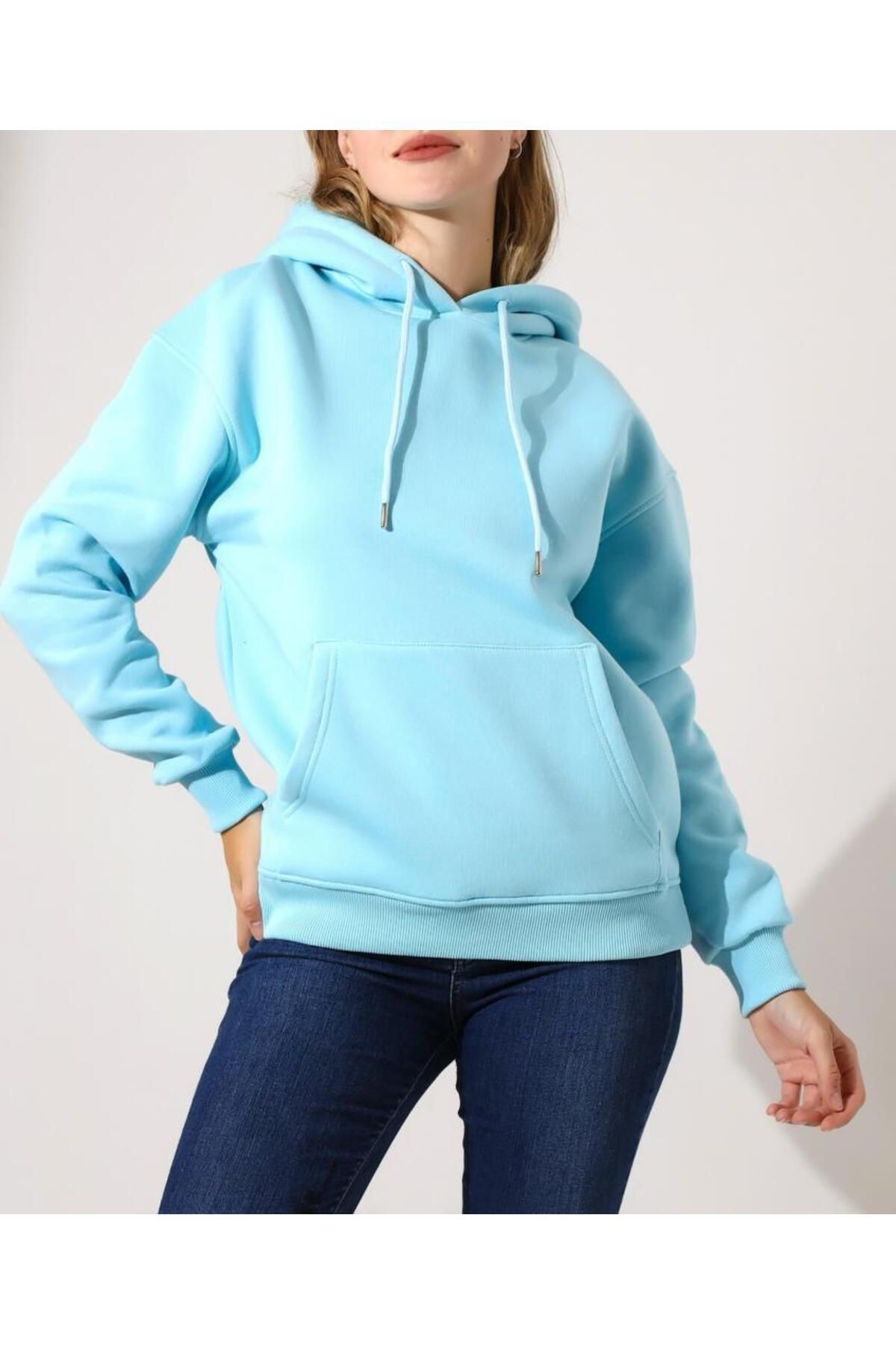 Women's crew neck hotsell sweatshirt with kangaroo pocket