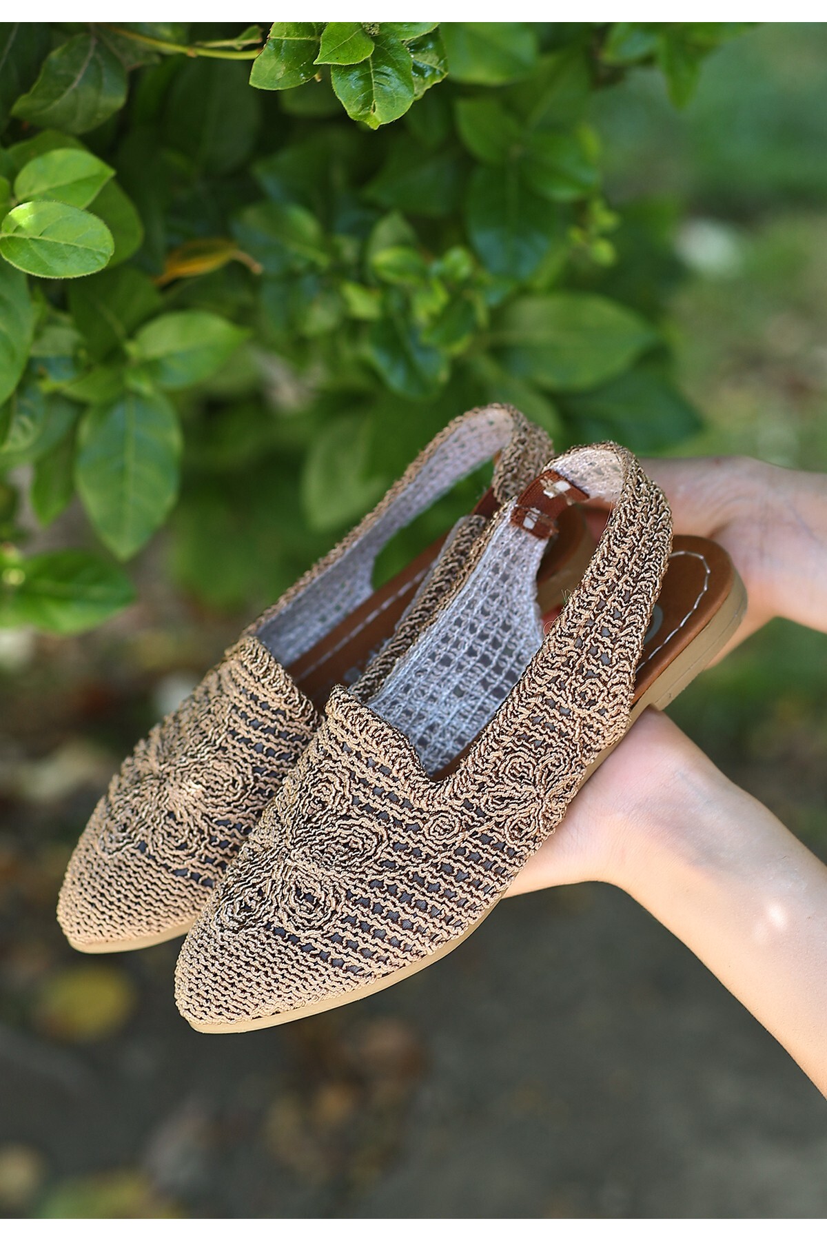 Miay Krem Örgülü Sandalet