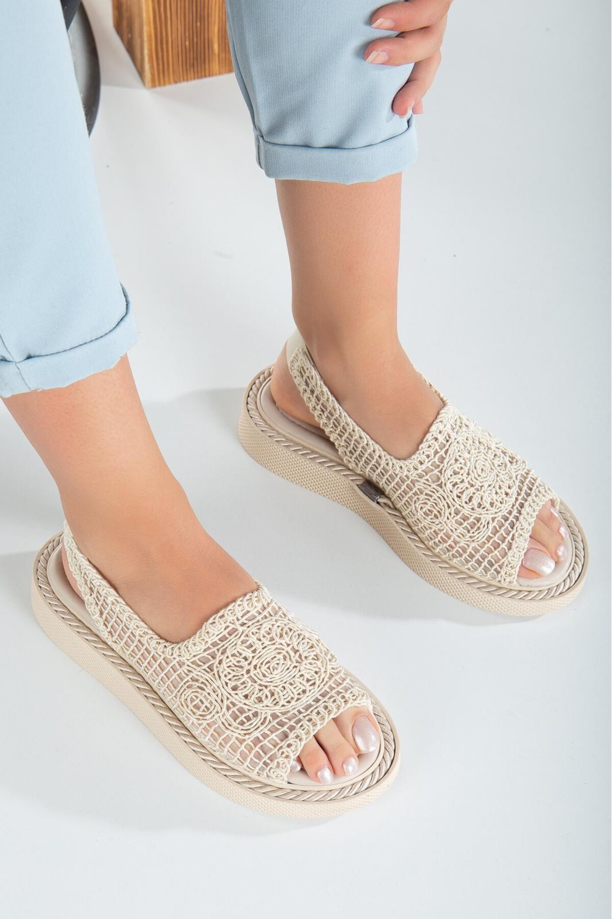 Ronz Ten Örgülü Sandalet