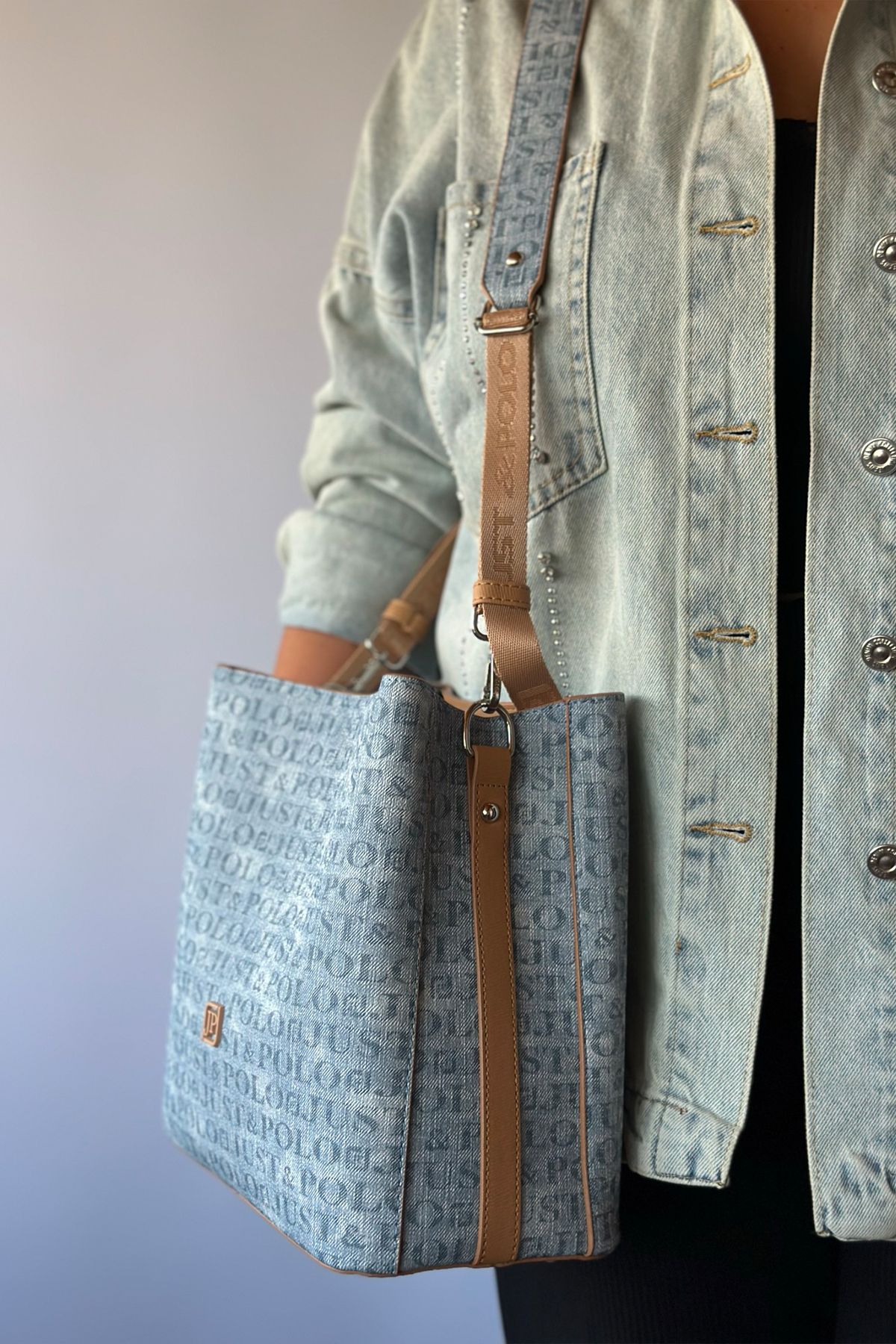 Thick strap tote clearance bag