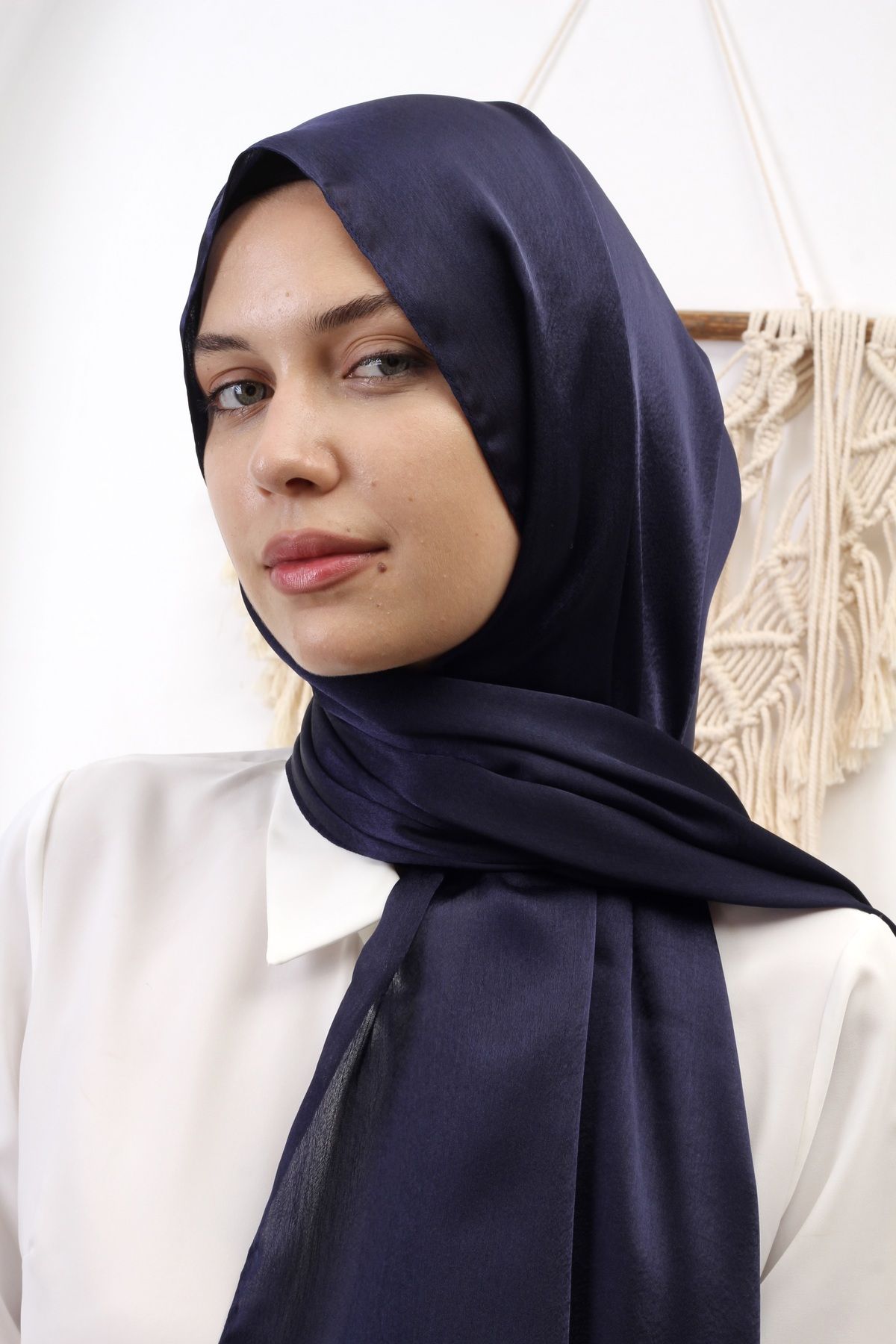Neon scarf Shawl Dark blue