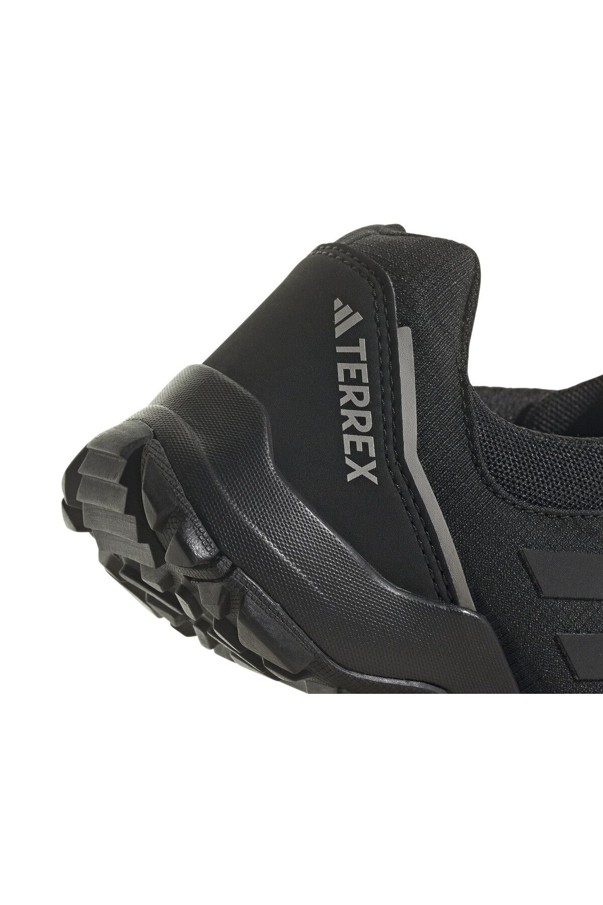 کفش های فضای باز مشکی مردانه و زنانه Terrex ورزشی کم HQ5823 adidas