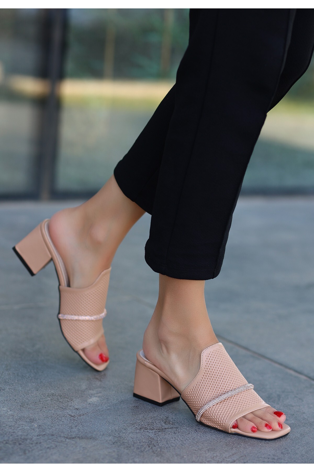 Guaz Nude Cilt Topuklu Terlik