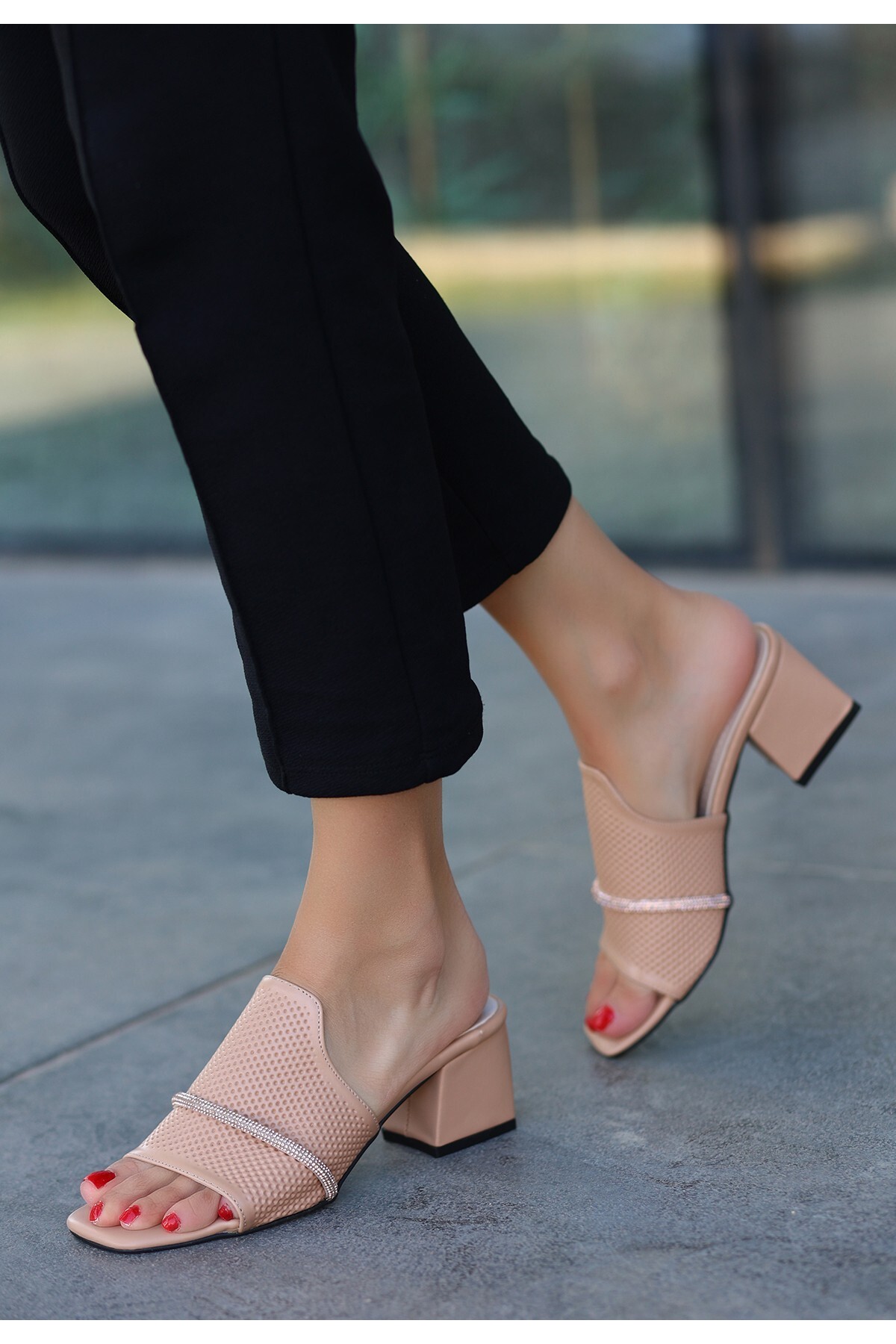 Guaz Nude Cilt Topuklu Terlik