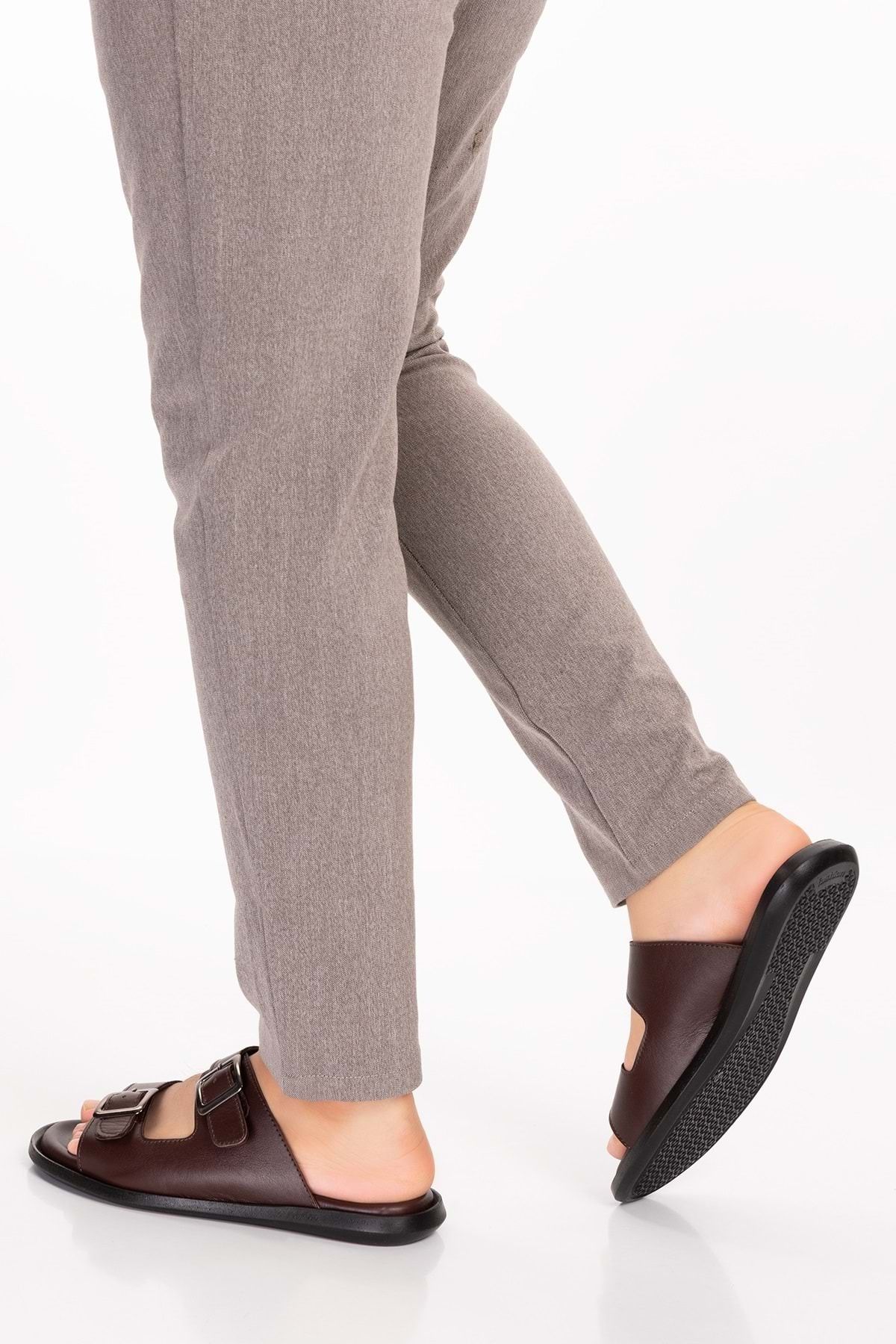 دمپایی چند رنگ مردانه چرم واقعی روزانه کلاسیک Tuck Slipper ESM.610 قهوه ای Gondol