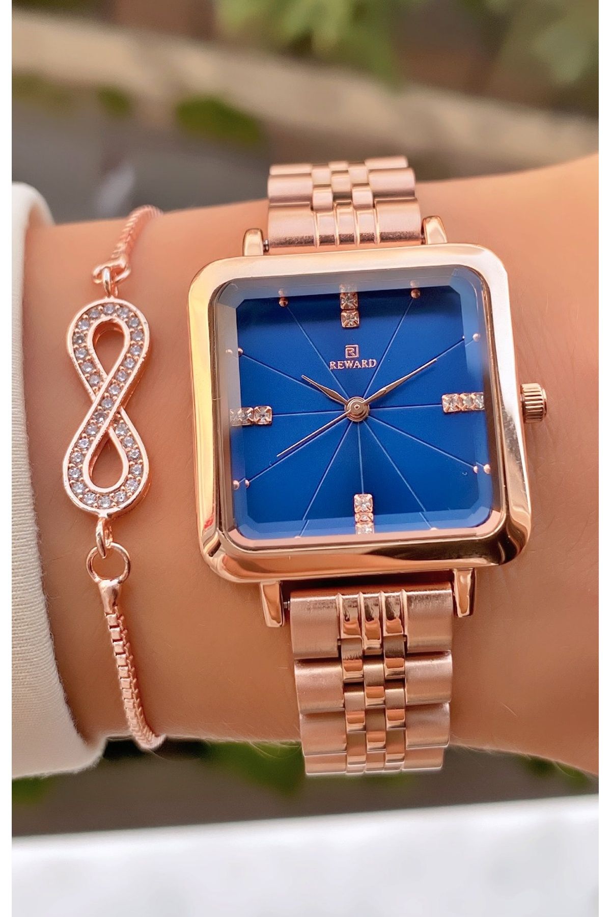 Rose gold deals rectangle watch