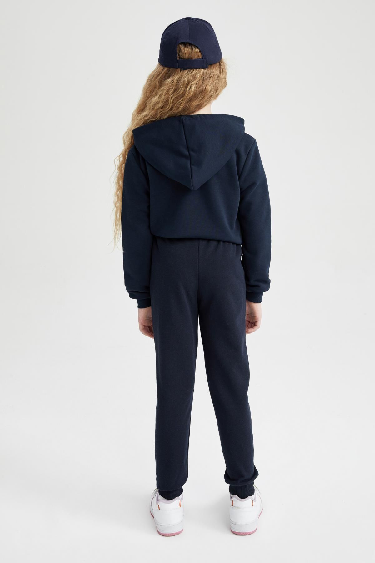 Girls navy blue tracksuit 2025