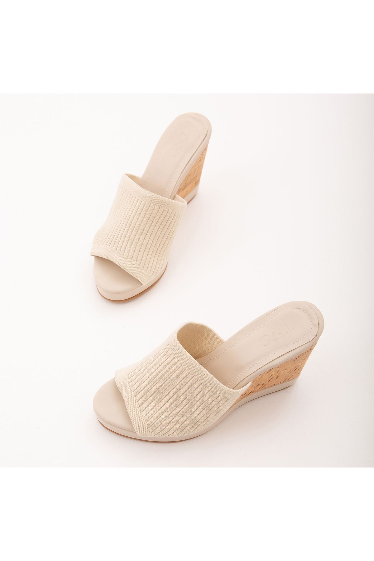 دمپایی نود زنانه SLIPPER FILL نساجی 889 557 BN TRLK Y22 Tamer Tanca