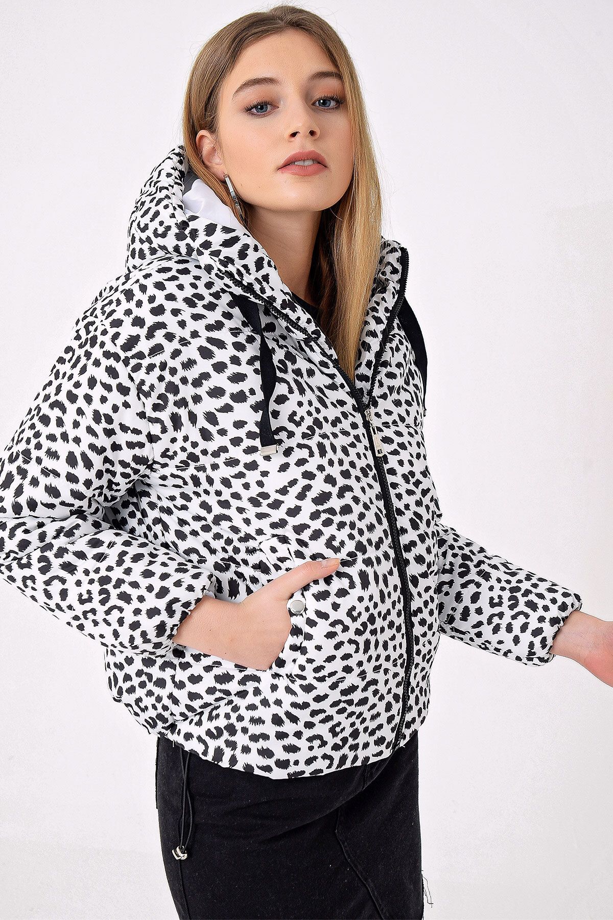 Patterned puffer jacket clearance