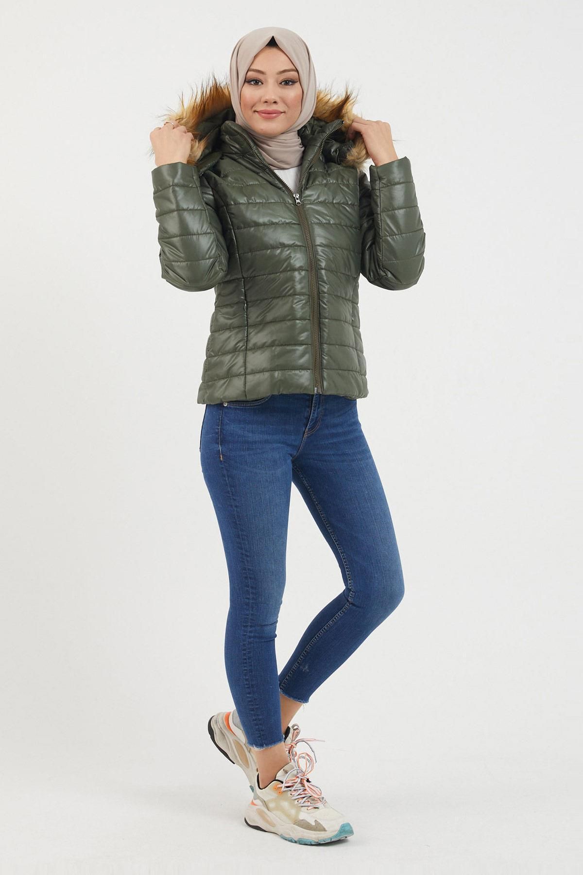 complete the look image