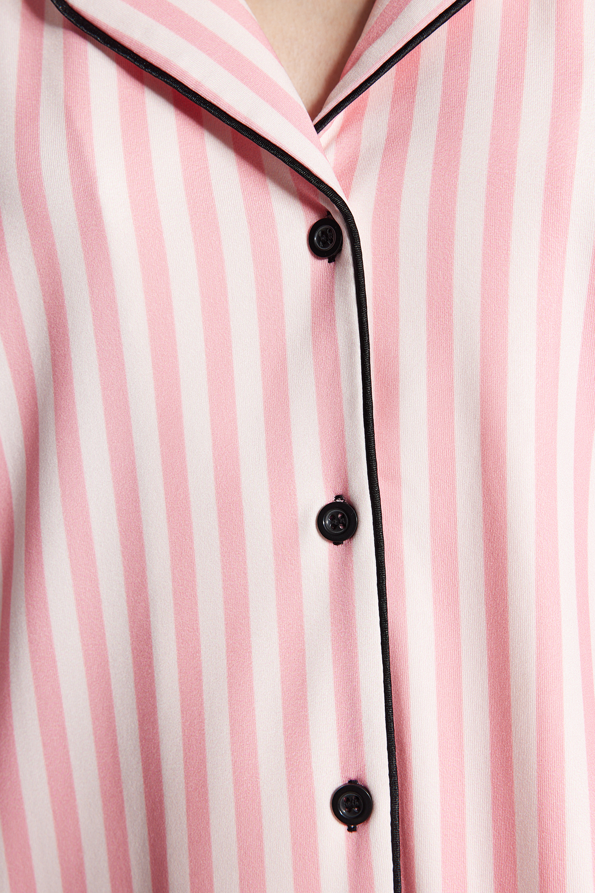 Trendyolmilla  Pembe Çizgi Desenli Biyeli İçi Polarlı Gömlek-Pantolon Örme Pijama Takımı THMAW24PT00050 - Görsel 7