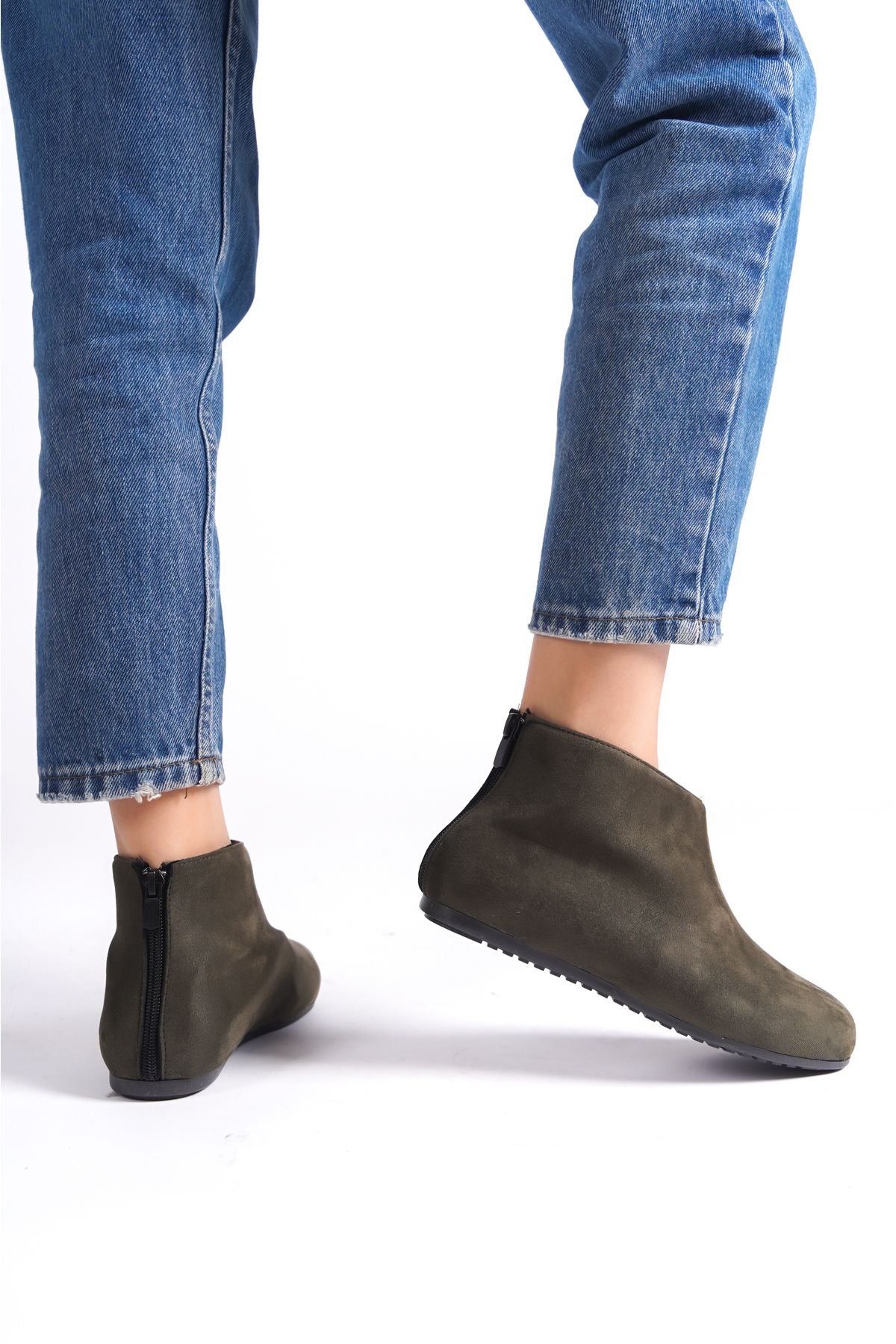 Moda Değirmeni-Kurze, flache Damenstiefel mit Reißverschluss in Khaki, Wildleder, BG1176-116-0001 2