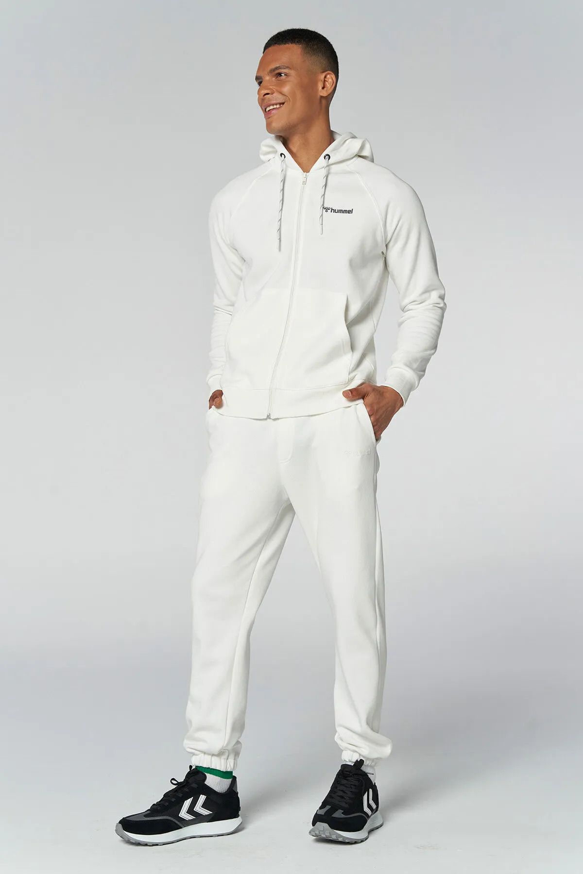 Hummel sweatpants discount