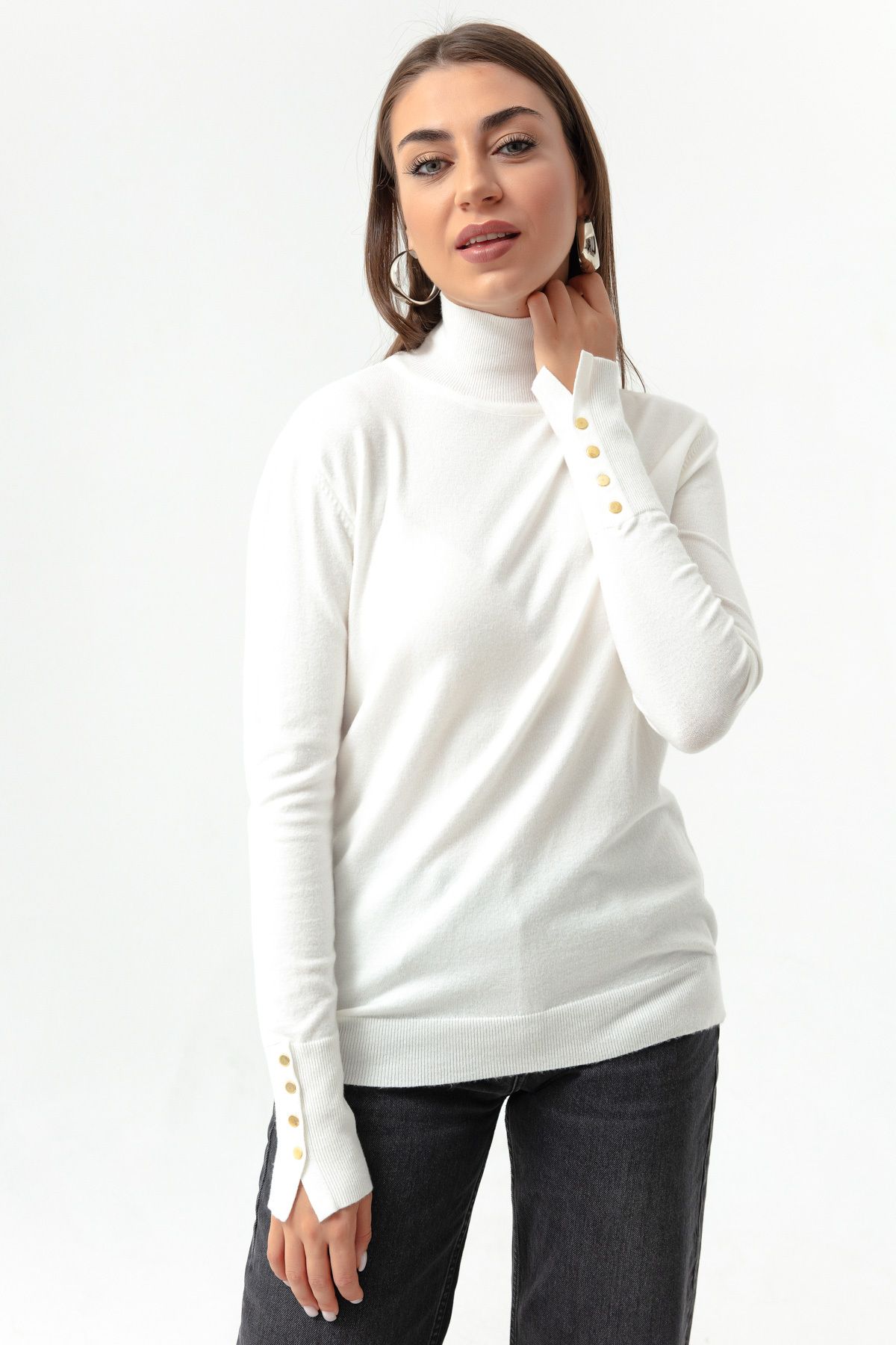 White turtleneck shirt womens best sale
