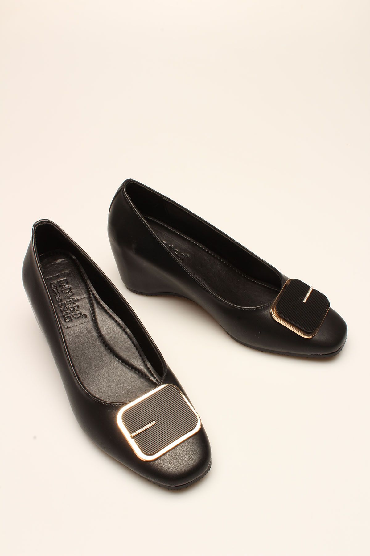ROVIGO-BLACK SKIN BUCKLE WOMEN HEELS 2