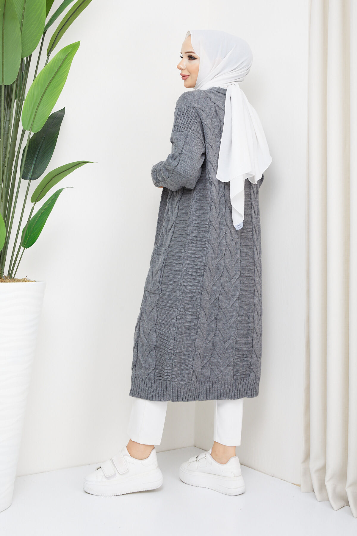 Pamuk Butik  Kadın Cepli Örgülü Triko Hırka Antrasit - Görsel 4