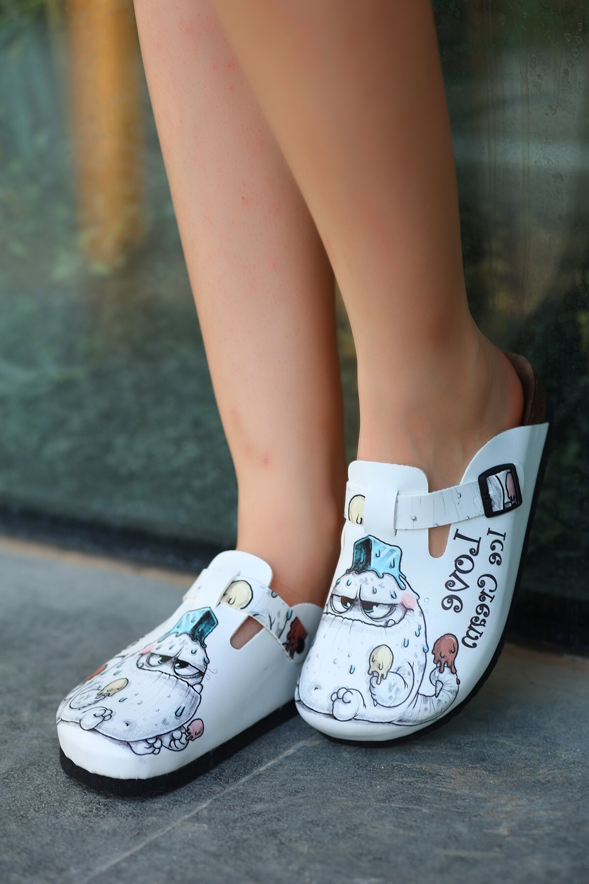 Tonny Beyaz Cilt Terlik