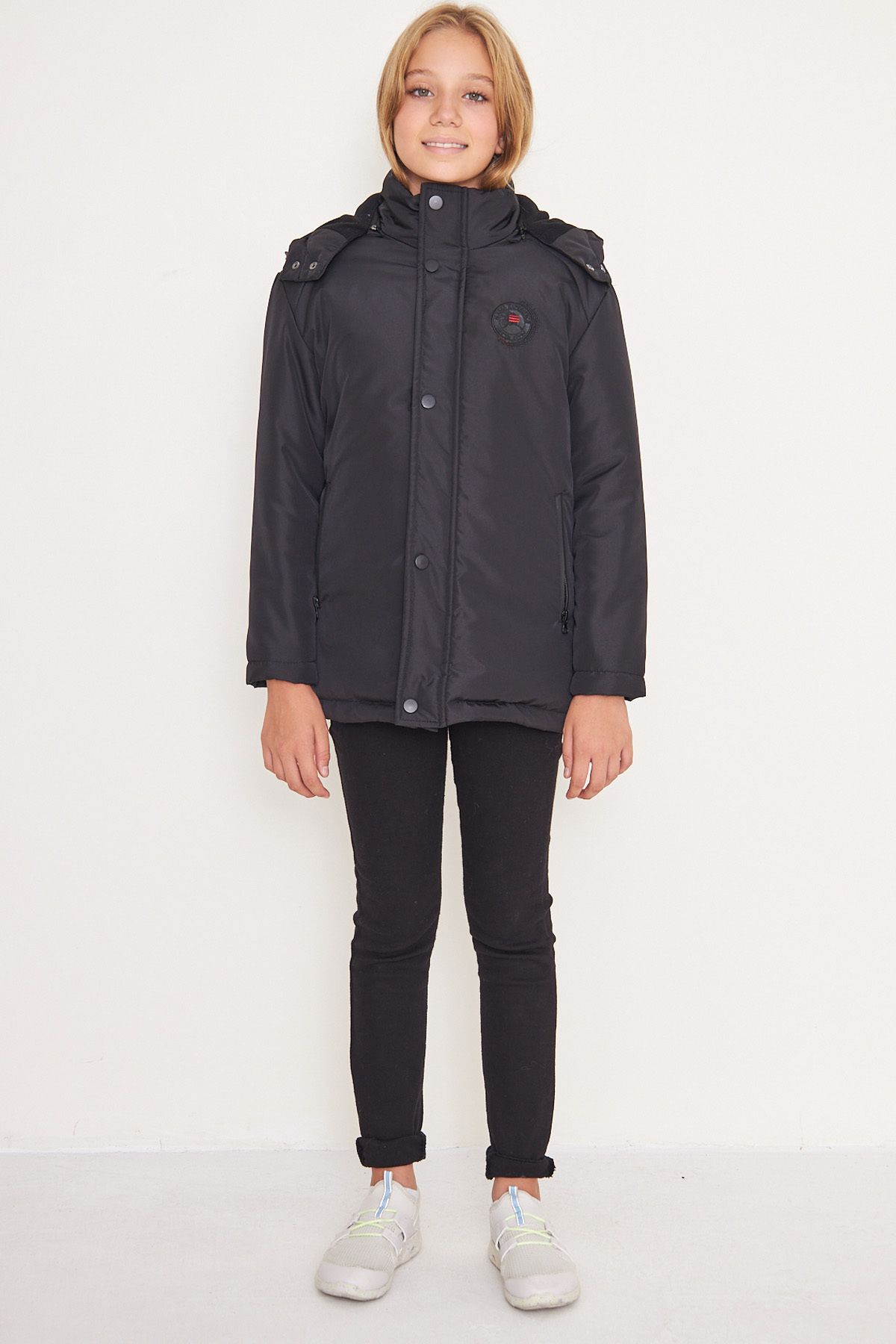 complete the look image