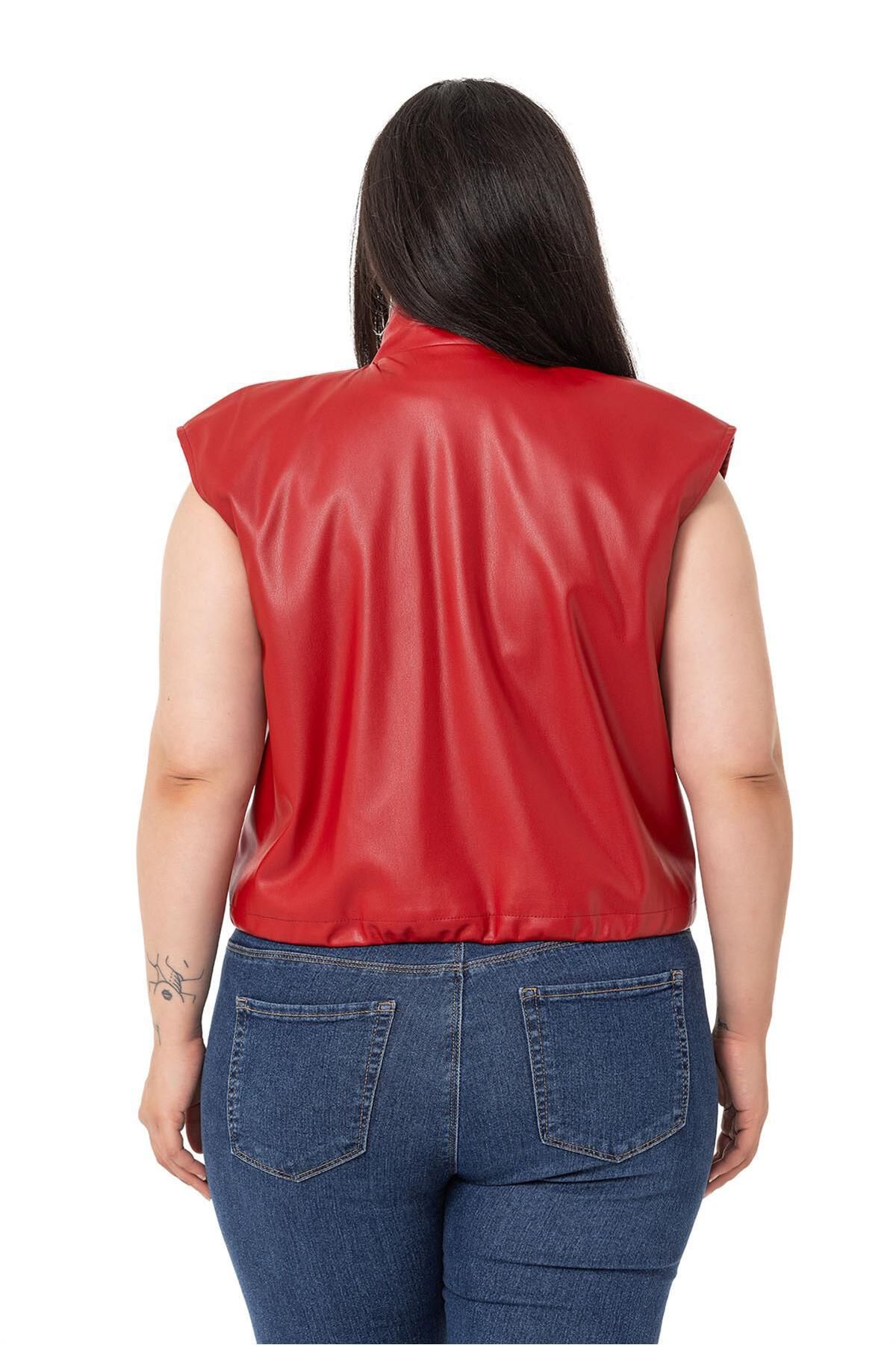 DISENTIS MODEST-Large Size Leather Short Red Vest with Drawstring Detail and Pockets 3