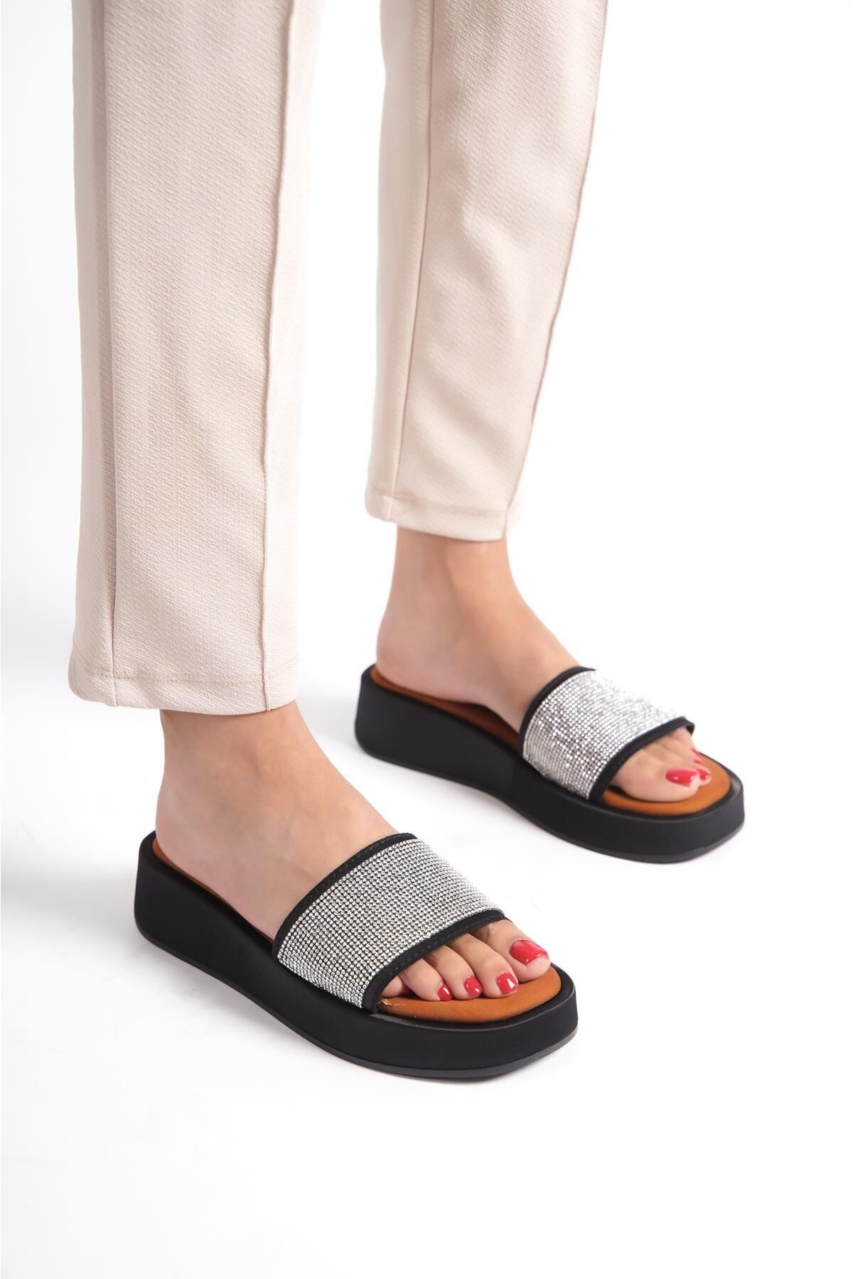 Missguided sliders on sale