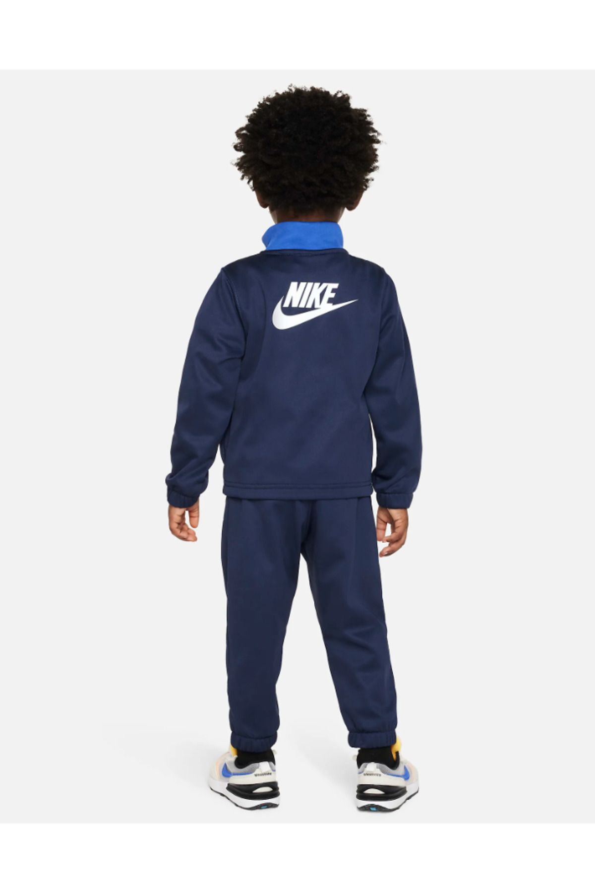 Dark blue hot sale nike tracksuit
