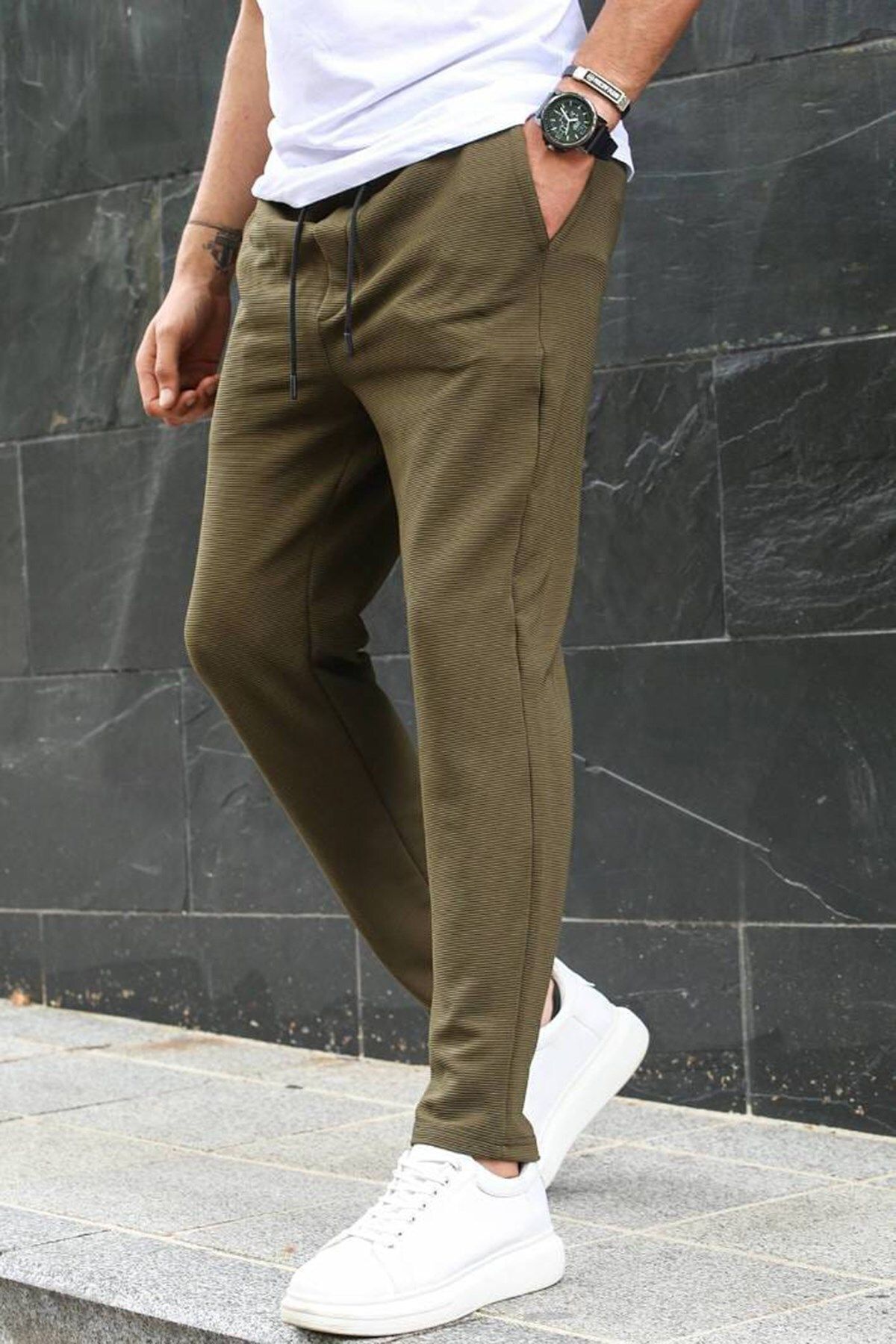 شلوار گرمکن جاگر کاپوت دار جیب دار مدل ساده کمرکش مردانه مدمکست Madmext (برند ترکیه)