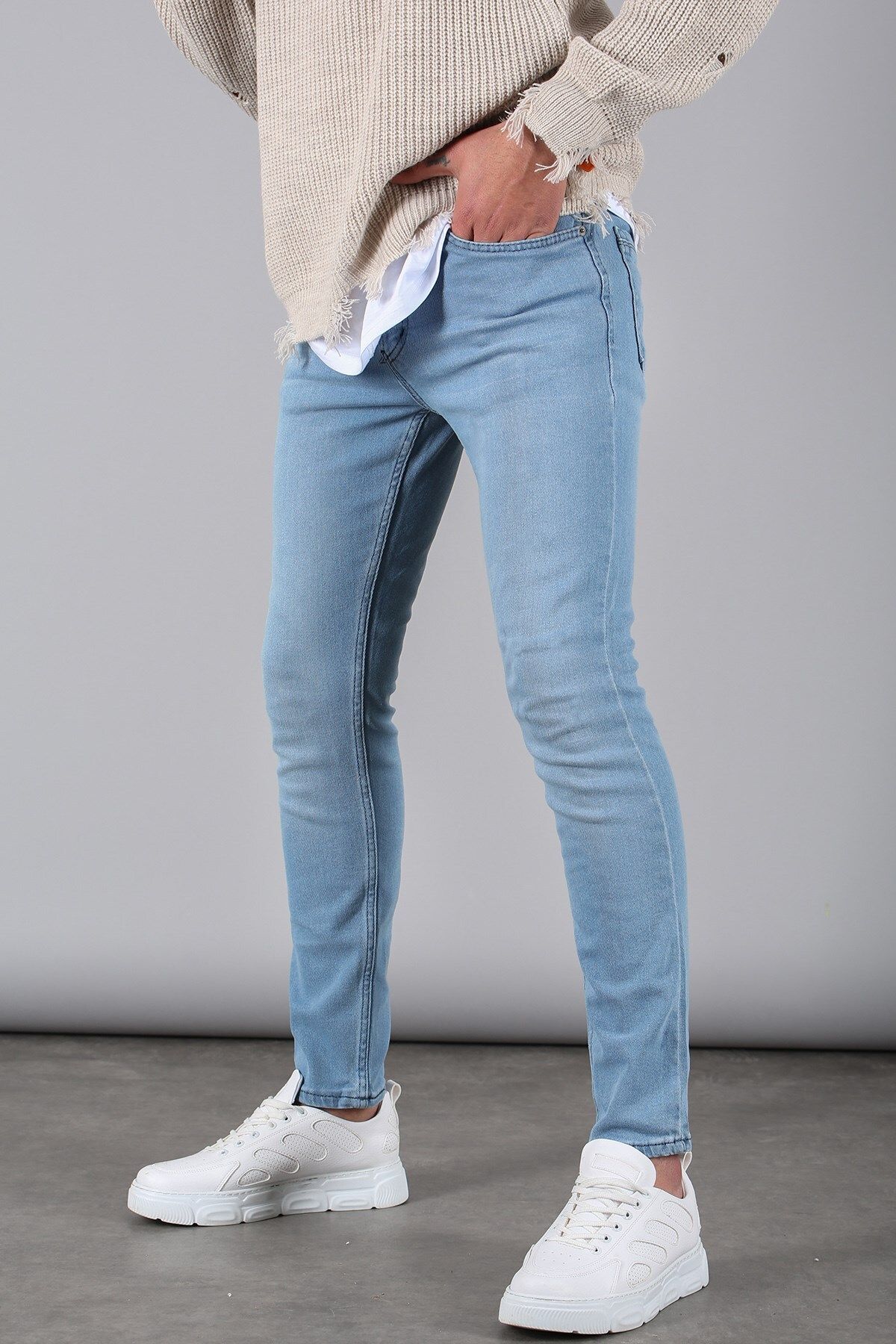 شلوار جین آبی جیب دار زیپ دار مدل اسلیم فیت مردانه مدمکست Madmext (برند ترکیه)