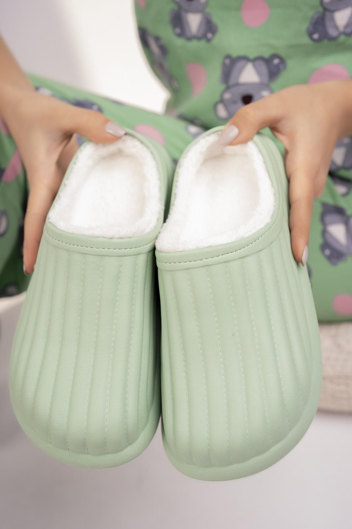 Waterproof online house slippers