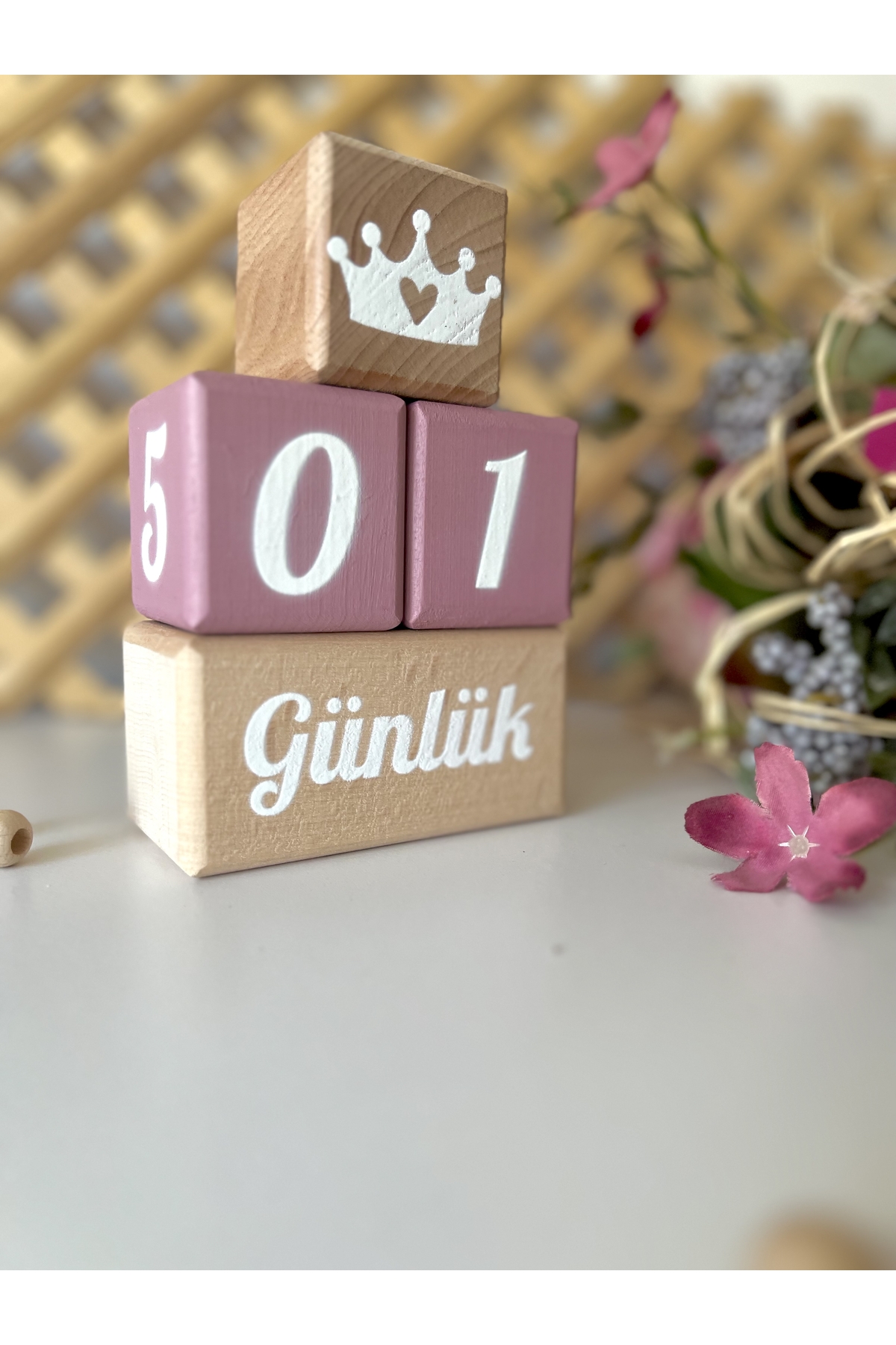 Renkli anı küpü