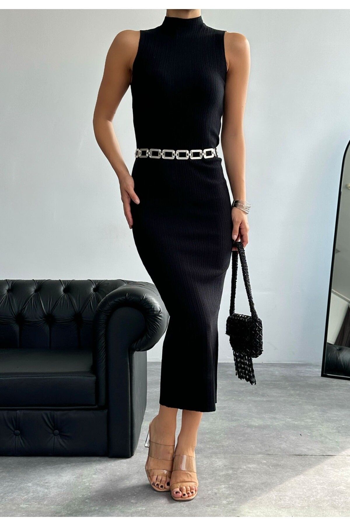 High Neck Fitted Dress - Black - Pomelo Fashion