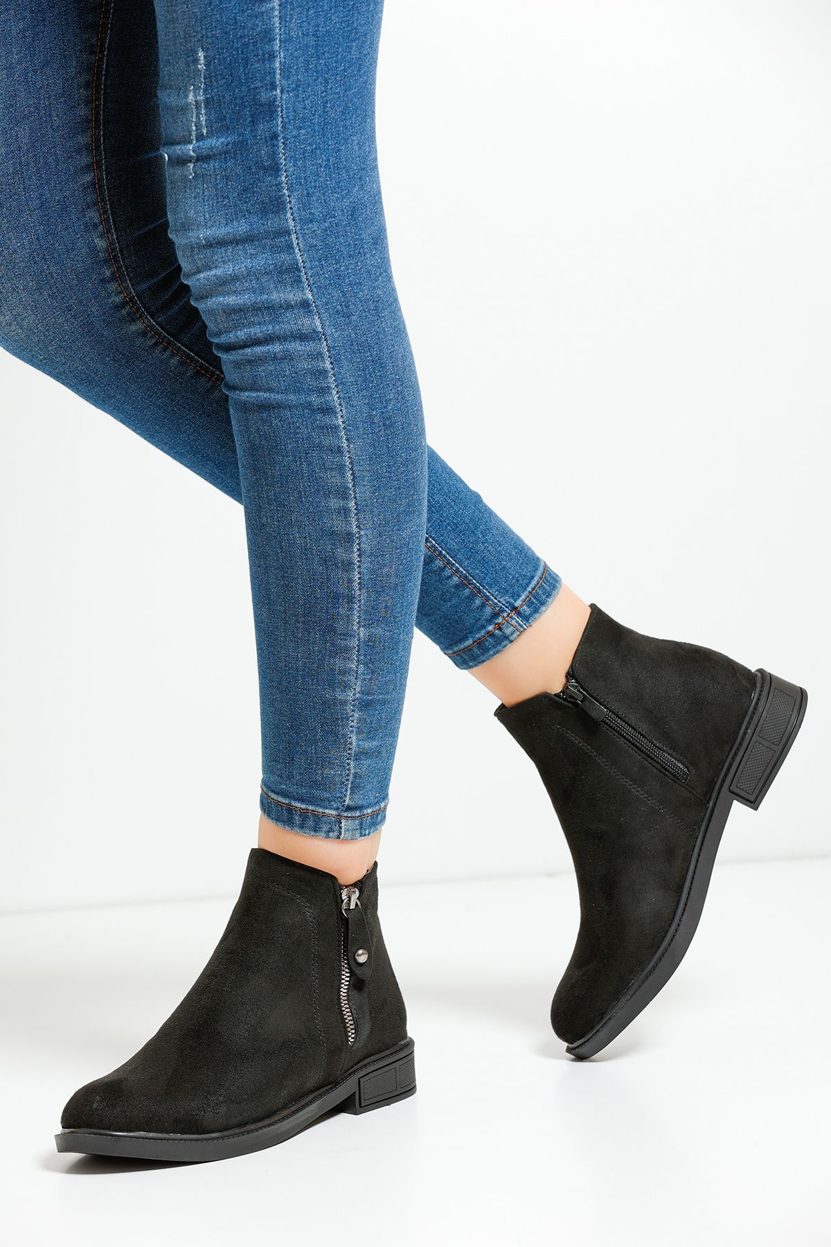 en7-Black Suede Women's Boots A106A 2