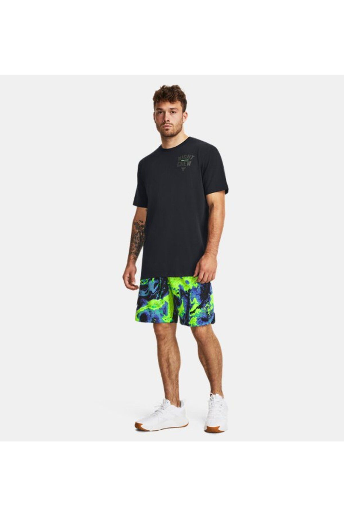تی شرت مشکی مردانه پروژه راک شبانه یقه آستین کوتاه 1379751 001 Under Armour