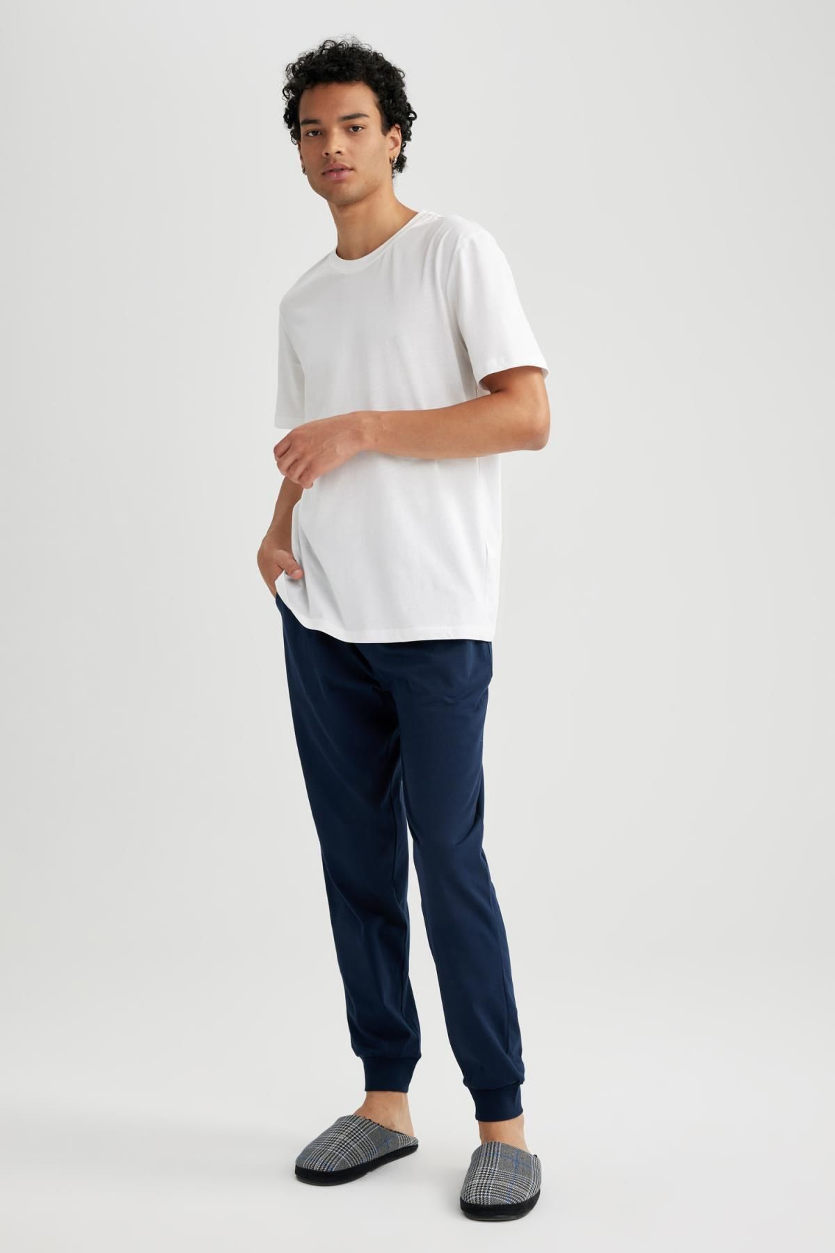 DeFacto-Regular Fit Pocket Sleepwear Bottom B1784ax23au 3