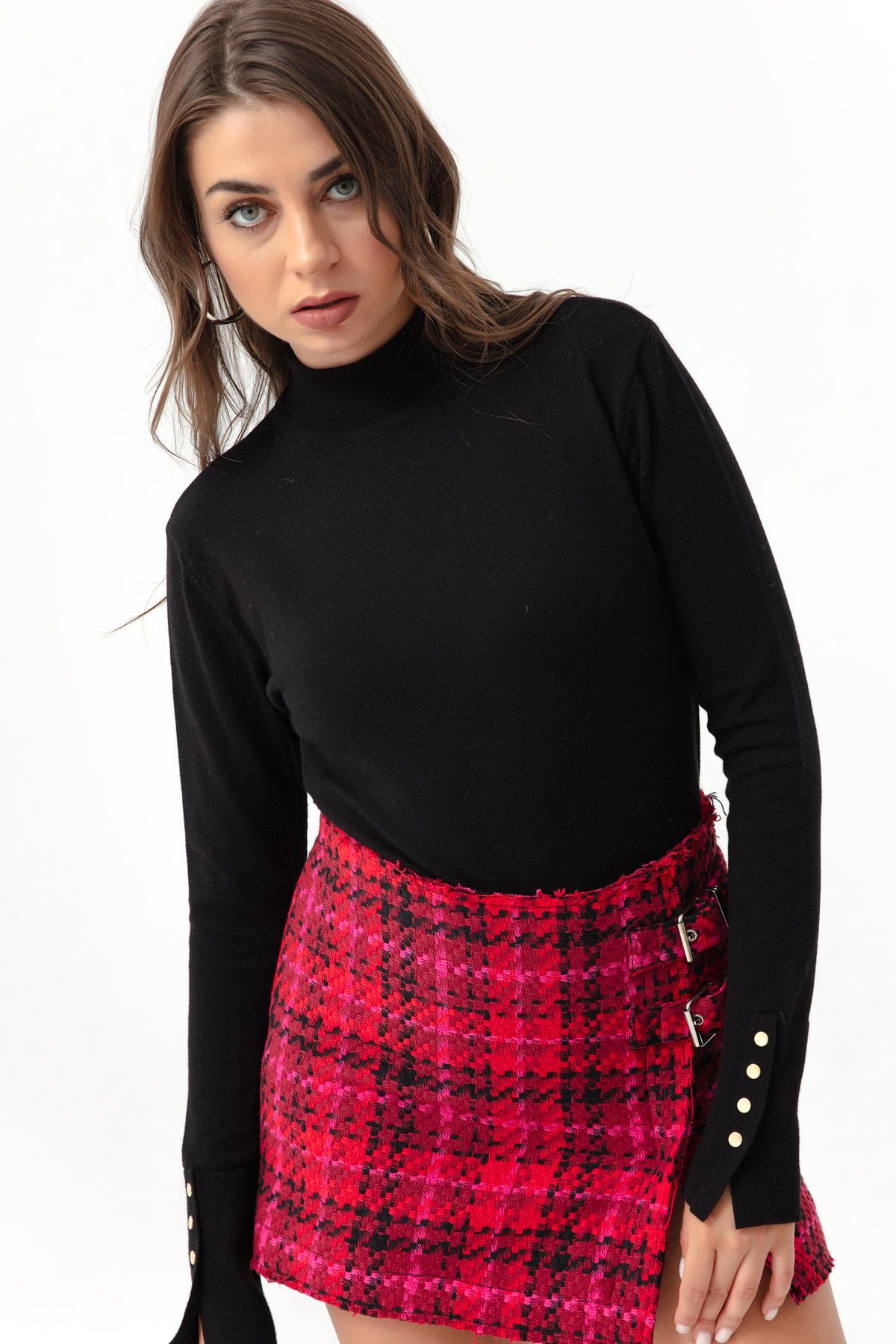 Lafaba Women s Black Turtleneck Gold Button Detailed Knitwear Sweater