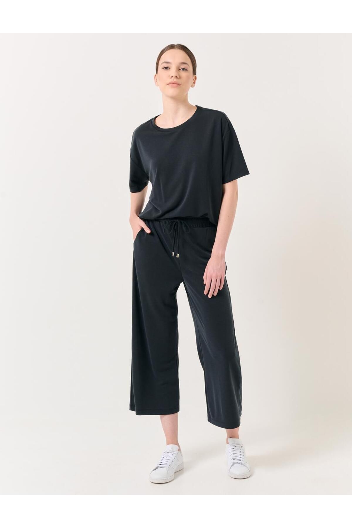 Jimmy Key Black Tie Waist Comfortable Wide Leg Jogger Pants