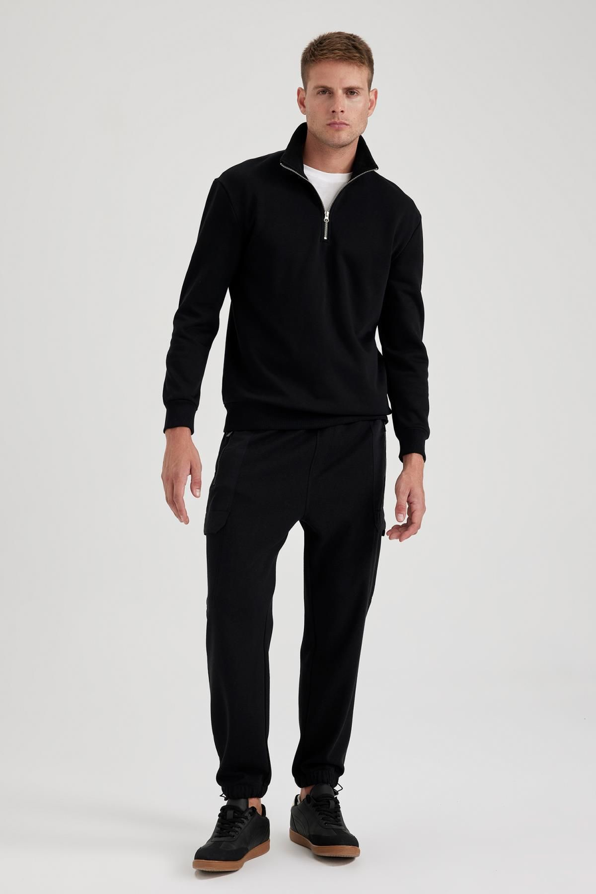 DeFacto-Regular Fit Sweatpants with Adjustable Elastic - Zip-Up Pike A5356Ax23Au 2