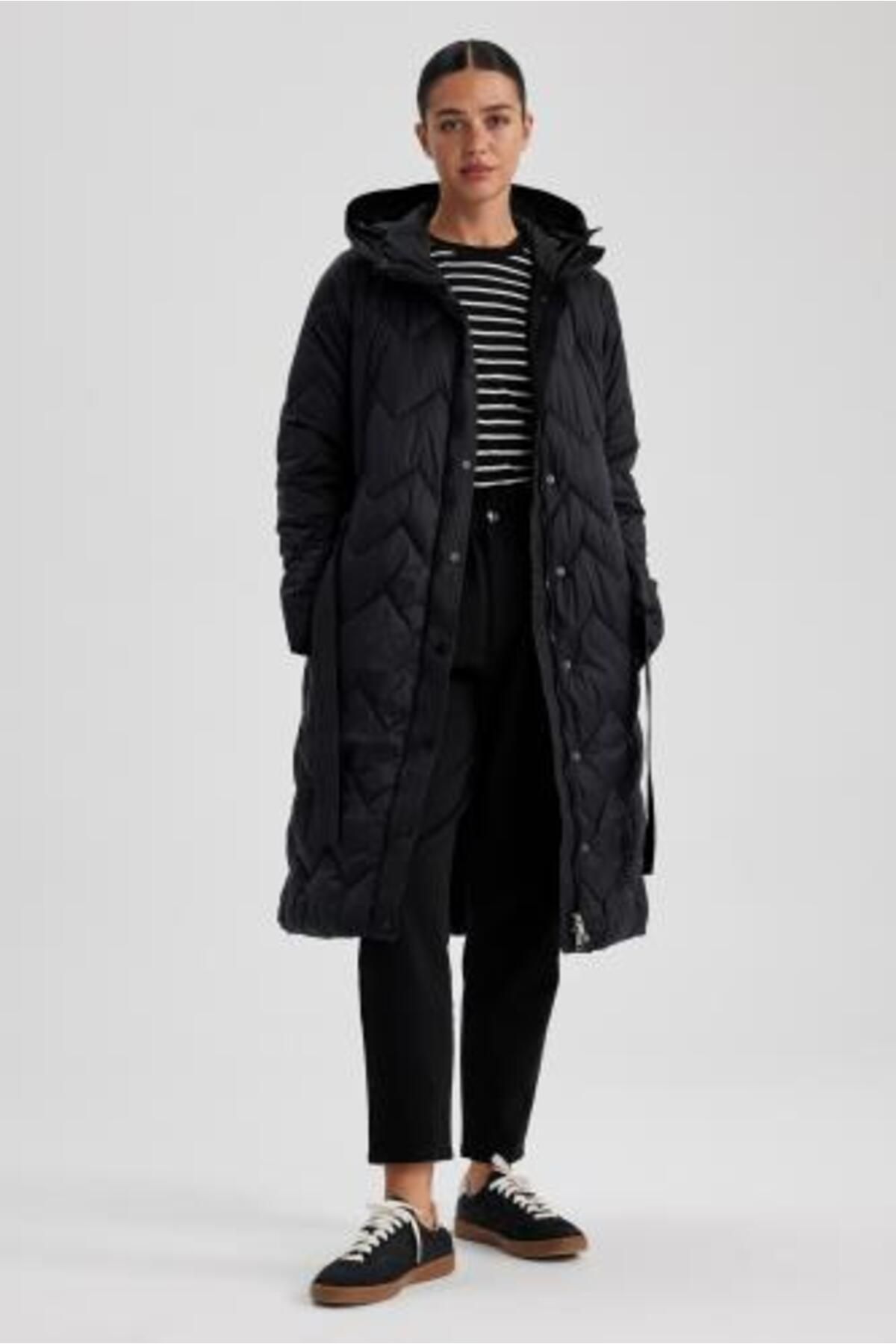 Defacto Waterproof Relax Fit Quilted Hooded Long Thin Parka Trendyol
