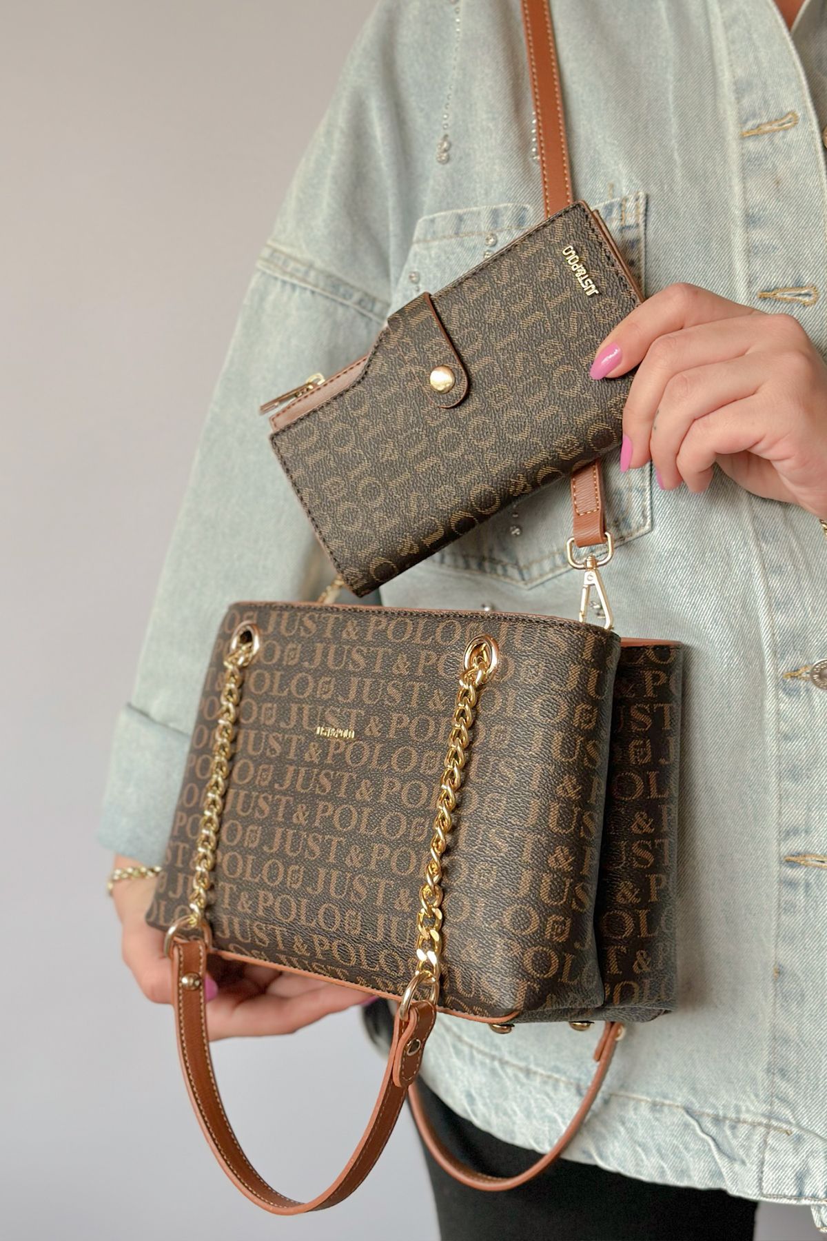 Just Polo Gold Yellow Chain 4 Compartment Women s Shoulder Bag