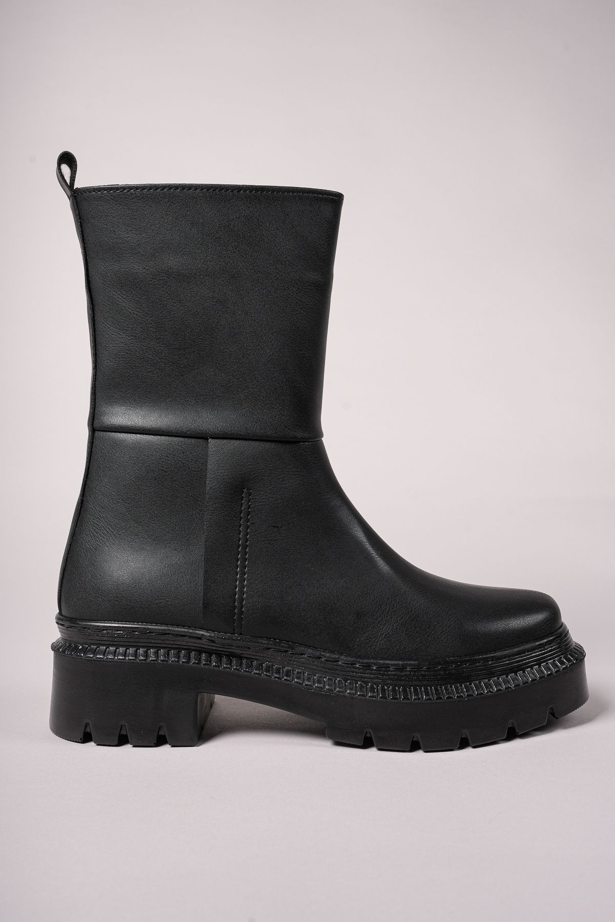 Riccon Buty Damskie Ectheleth 00121403 Czarna Skóra Kobieta - 40