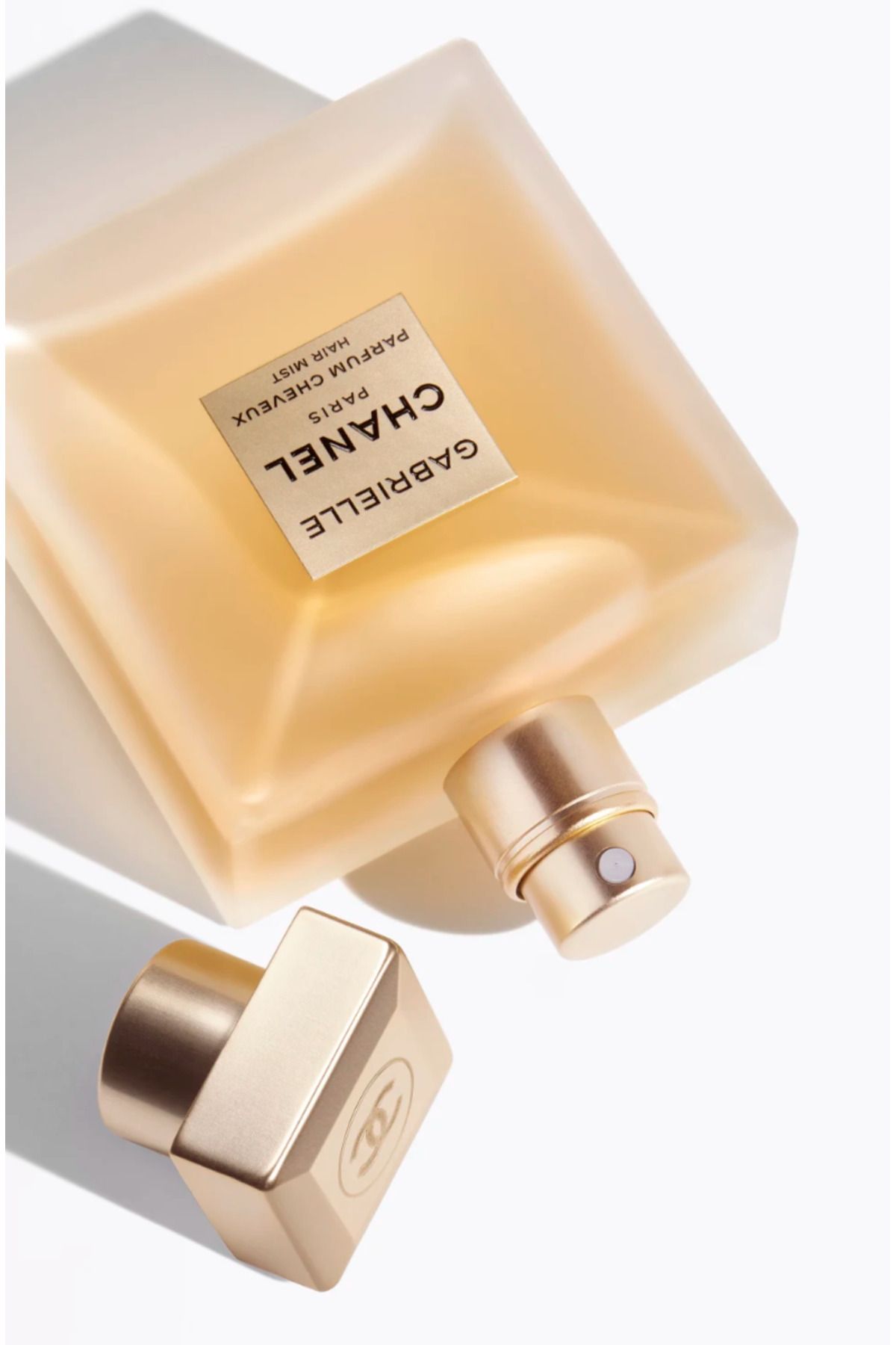 Chanel اسپری عطر مو Gabrielle رایحه گل های یاس و مریم گلی و پرتقال  40 میل