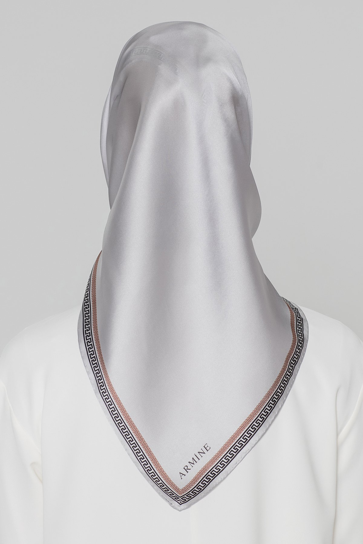 روسری زنانه آرمینه | E20YA8432D01 Armine - Image 4