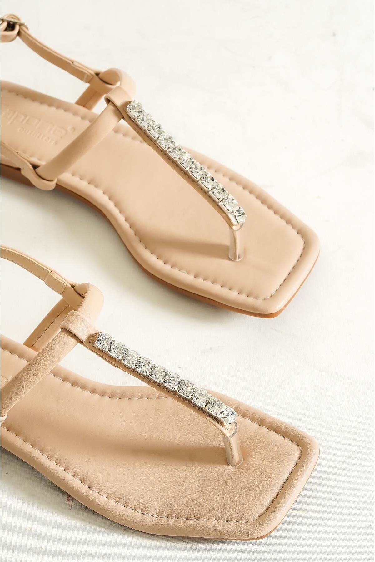 Capone Outfitters-Capone Skin Flip Flops Stone Ankle Strap Flat Heel Nude Women's Sandals 4