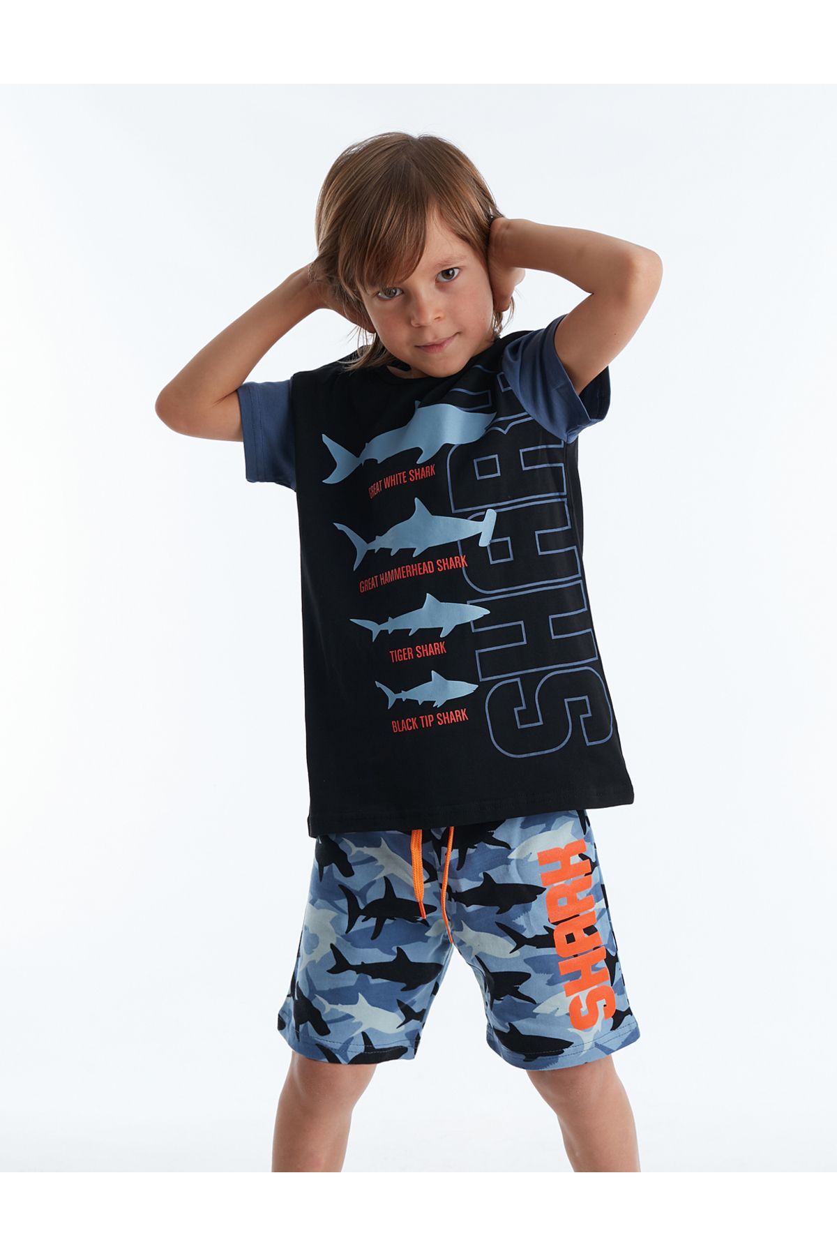 Mushi Shark Boy T shirt Shorts Set Trendyol
