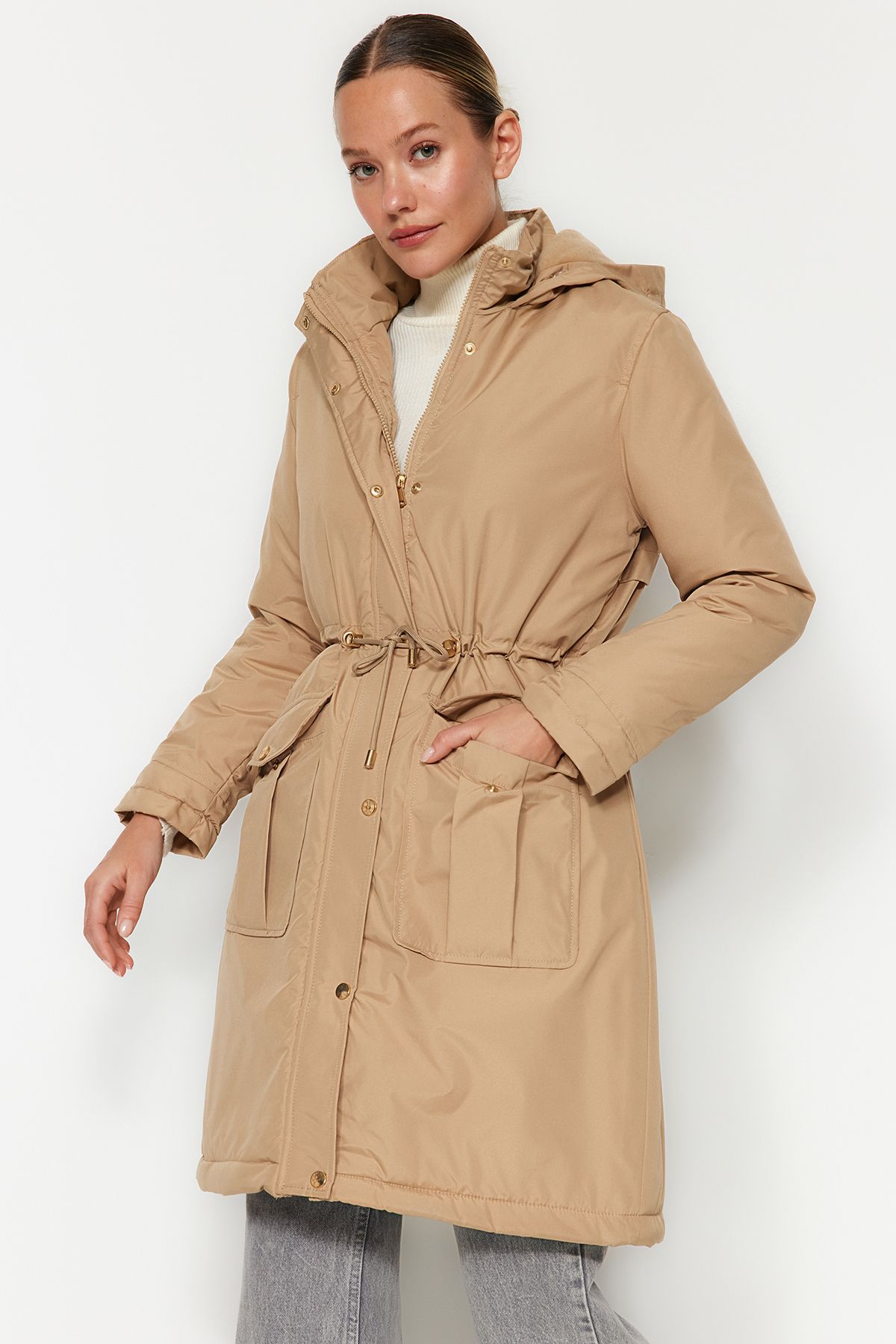 Trendyol Collection-Beiger, wasserabweisender, langer Parka mit Fellkapuze TWOAW24KB00111 3